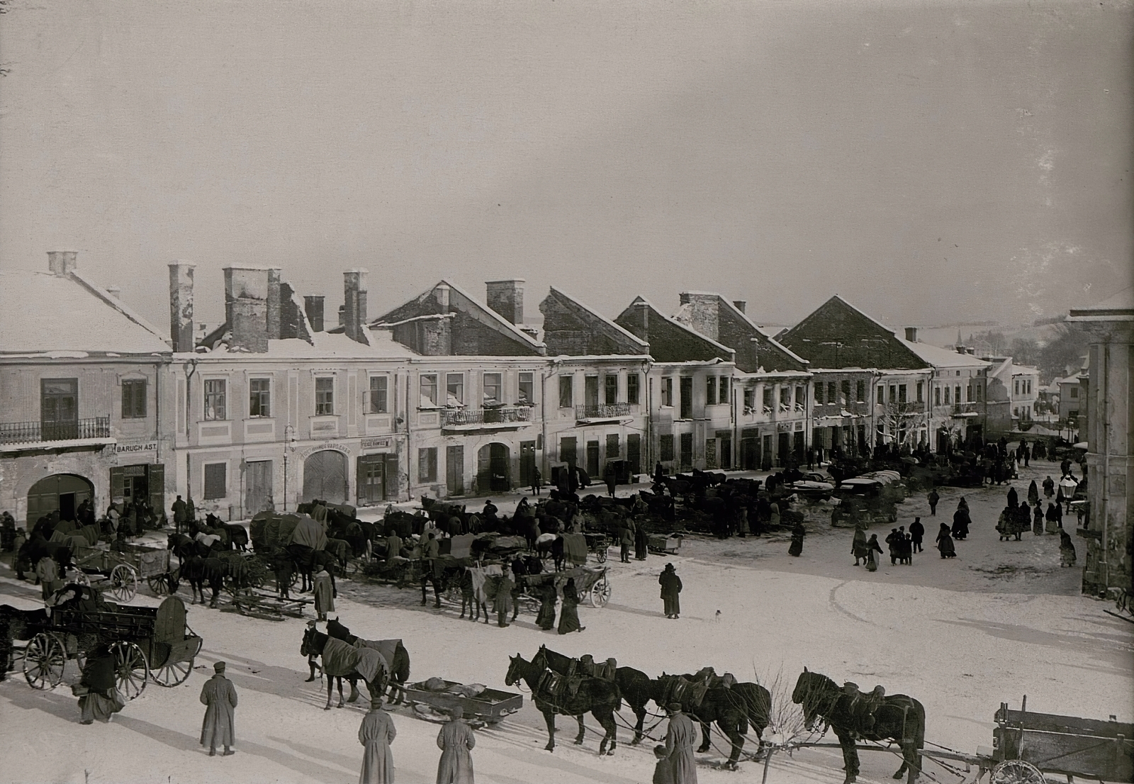 Ukrajna, Berezsani, (ekkor Brzezany), Puskin utca a piactér felől., 1917, Österreichische Nationalbibliothek, ló, épületkár, Fortepan #212958