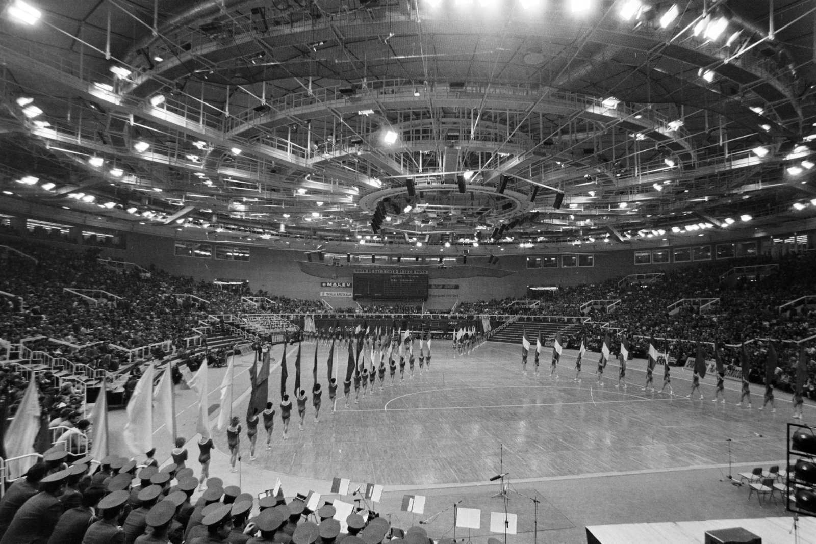 Hungary, Budapest XIV., Budapest Sportcsarnok, ünnepség a felavatáskor, 1982. február 12-én., 1982, Szalay Zoltán, Budapest, Fortepan #212972