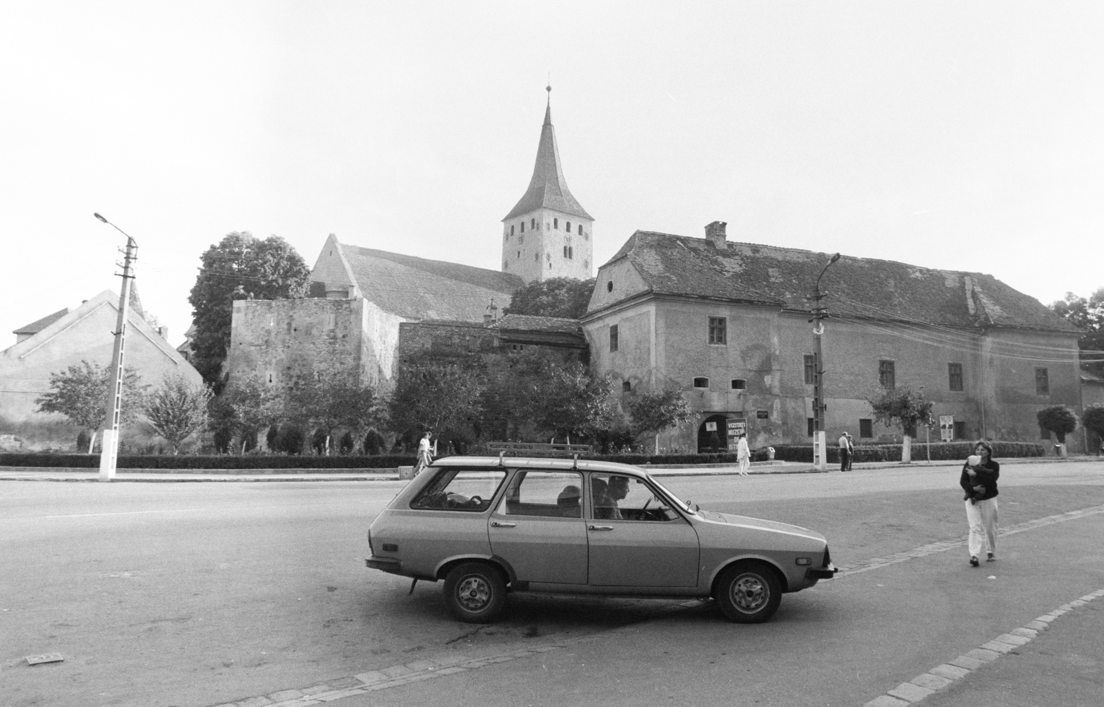 Romania,Transylvania, Aiud, középen a Vártemplom., 1987, Szalay Zoltán, Fortepan #213110