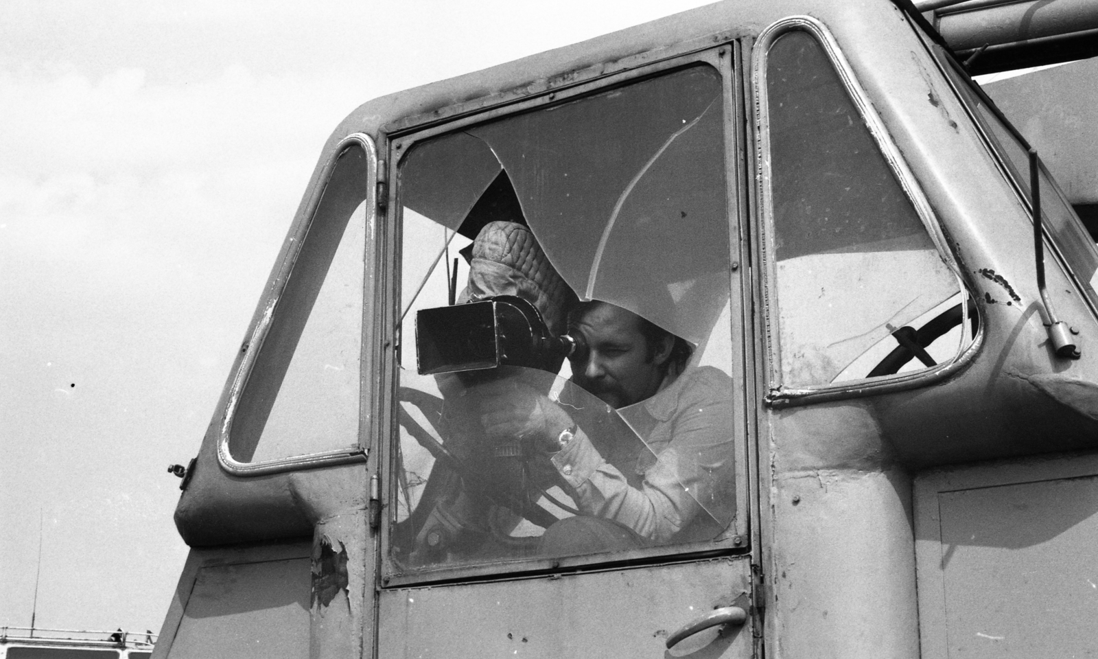 Hungary, Budapest, a felvétel Polyák Józsefről és kaszkadőrcsapatáról készített híradófilm forgatásakor készült., 1975, Urbán Tamás, Fortepan #213180