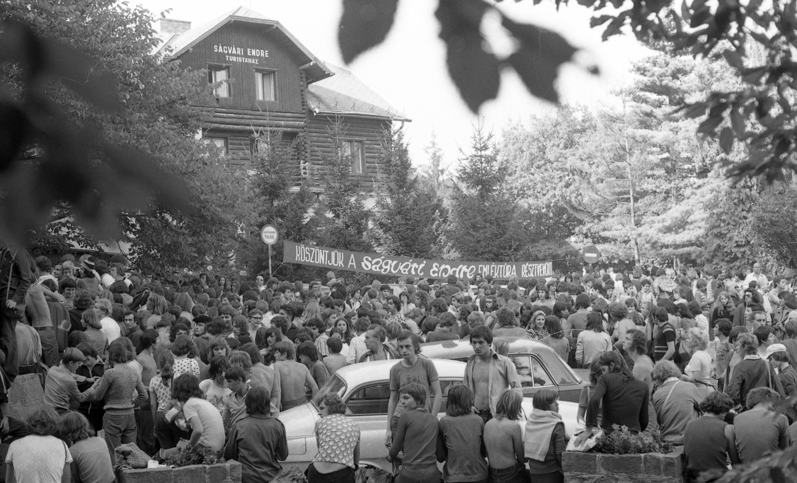 Magyarország, Szentendre, Lajosforrás turistaközpont, Ságvári Endre turistaház., 1974, Urbán Tamás, Fortepan #213525