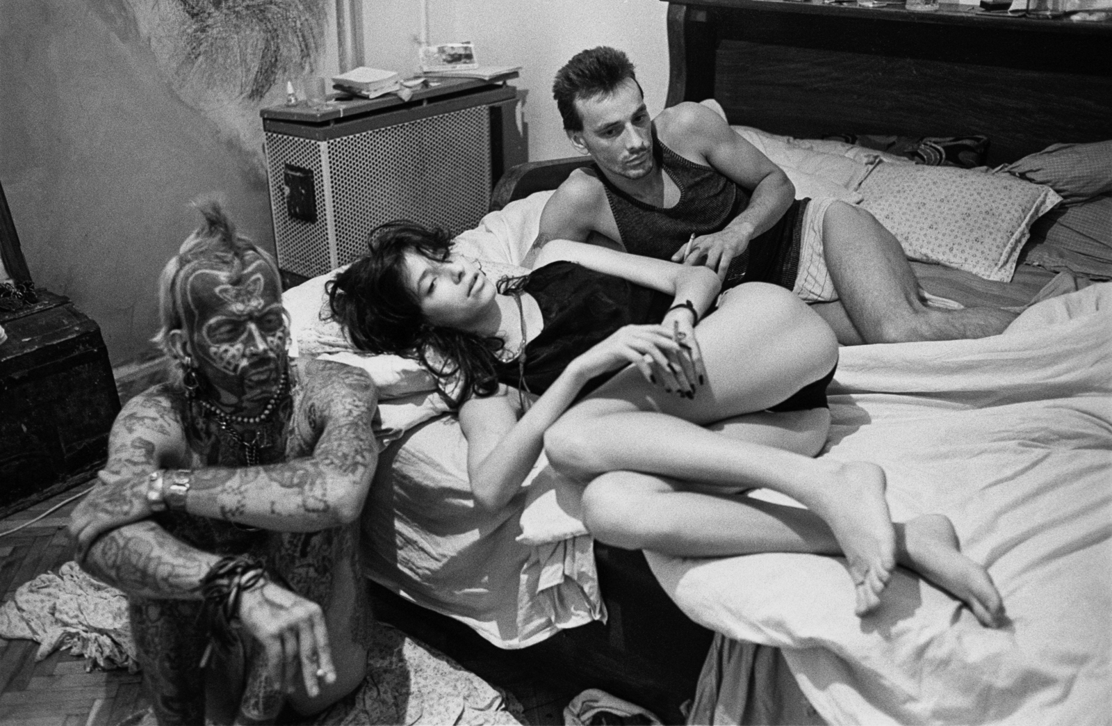 Hungary, Budapest, Urbán Tamás fotóriporter sorozata, mentoráltja Deák Ferenc "Pillangó" mindennapjairól., 1989, Urbán Tamás, tattoo, Fortepan #213761