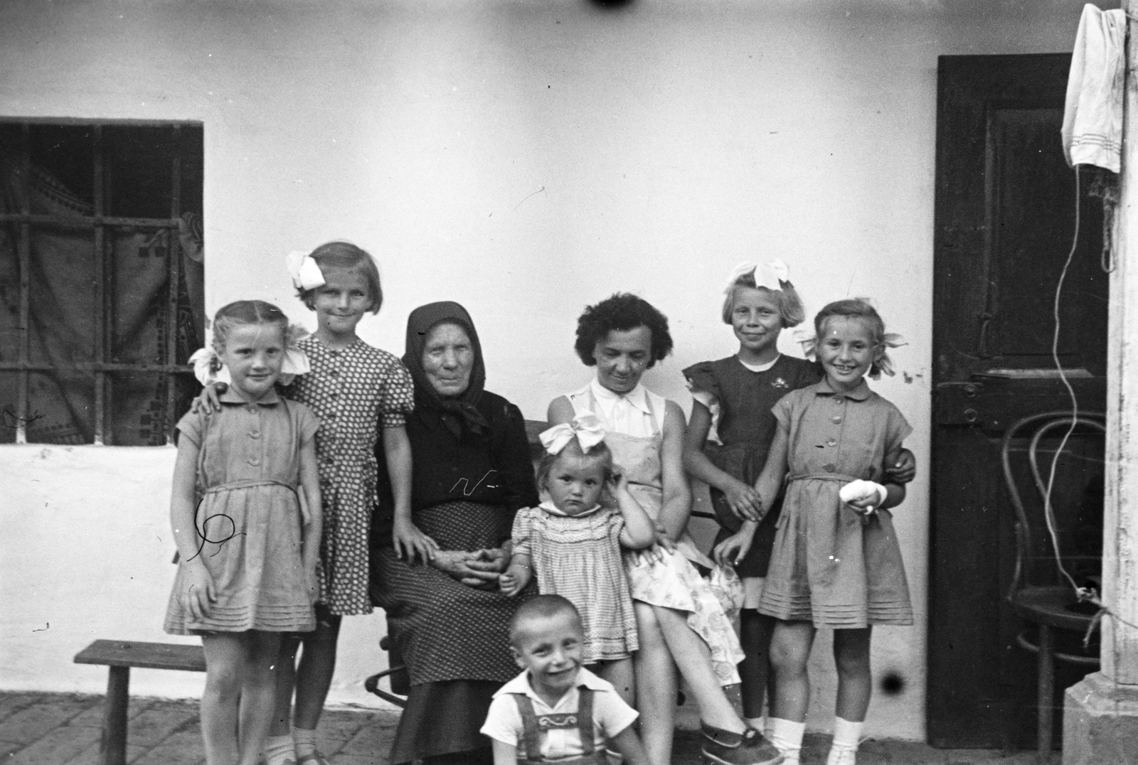 1955, Várkonyi Andrea, család, thonet, Fortepan #213972