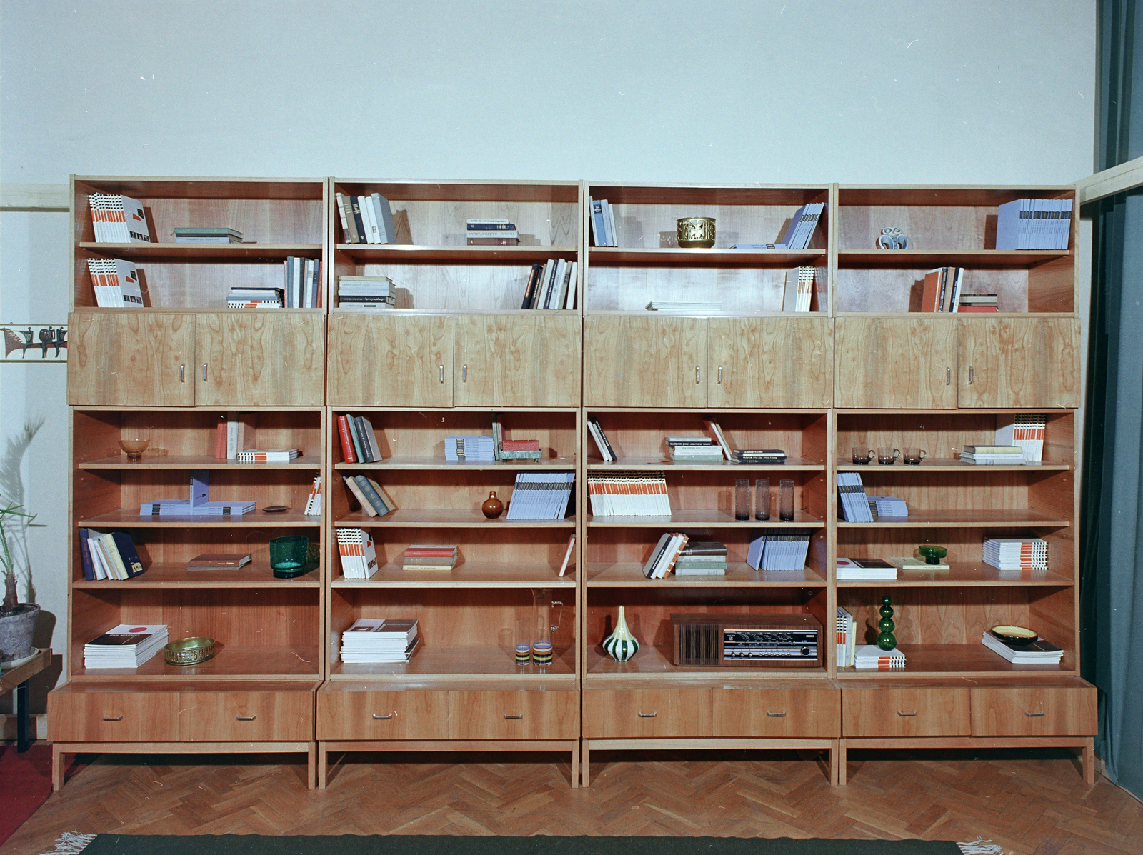 1970, FŐFOTÓ, book, furnishing, bookshelf, Fortepan #214435