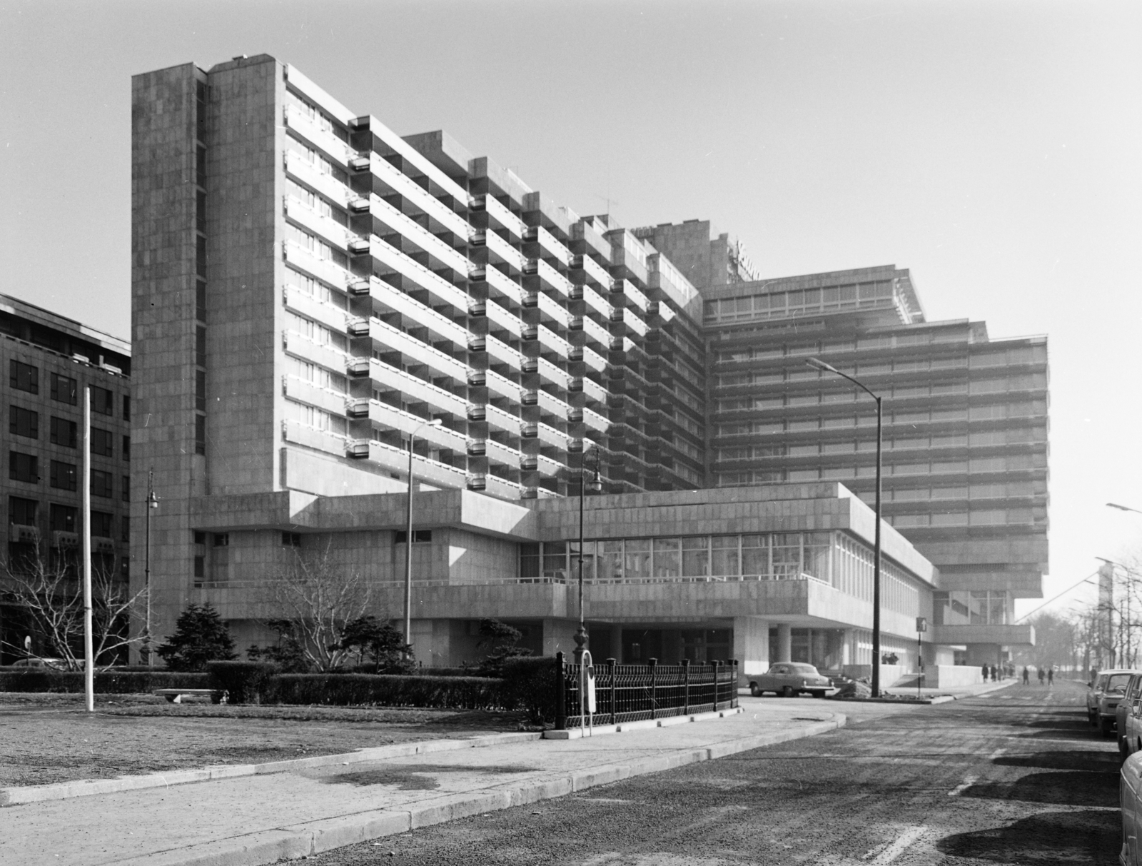 Magyarország, Budapest V., Dunakorzó, Hotel Duna Intercontinental., 1970, FŐFOTÓ, Budapest, Fortepan #214546