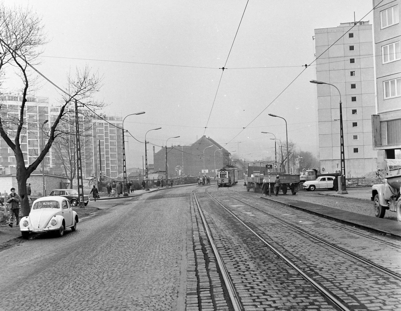 Hungary, Budapest III., Vörösvári út, balra a Szőlő utca, jobbra a Vihar utca., 1971, FŐFOTÓ, Budapest, Fortepan #214839