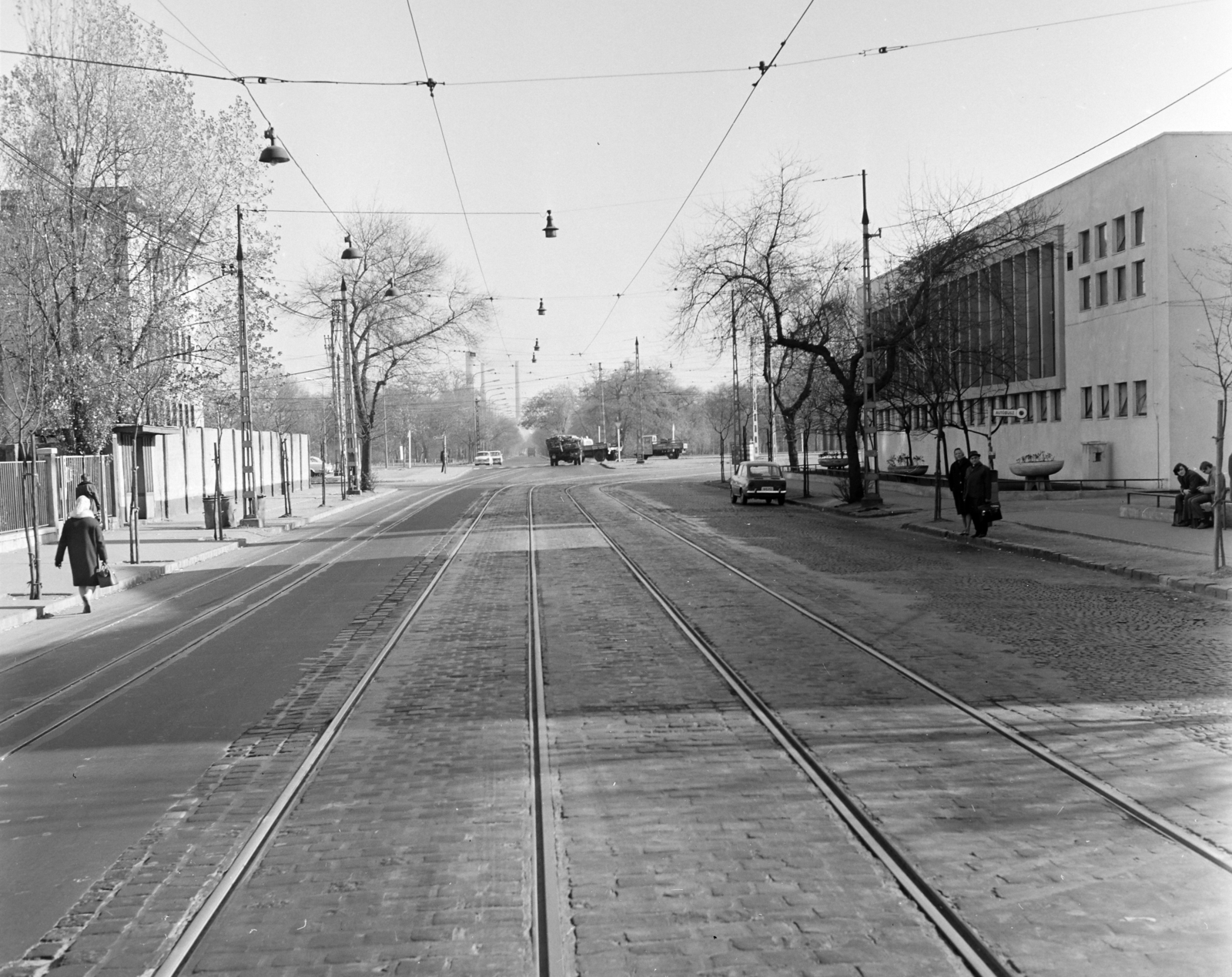 Hungary, Budapest VIII.,Budapest X., Vajda Péter utca a Villám utcától a Könyves Kálmán körút, a Népliget felé nézve., 1971, FŐFOTÓ, Budapest, Fortepan #214922