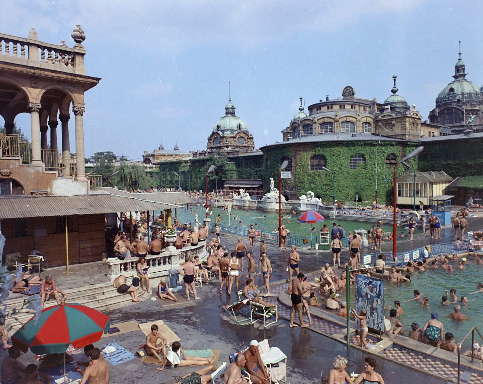 Hungary, Budapest XIV., Széchenyi fürdő., 1971, FŐFOTÓ, Budapest, colorful, Fortepan #215355