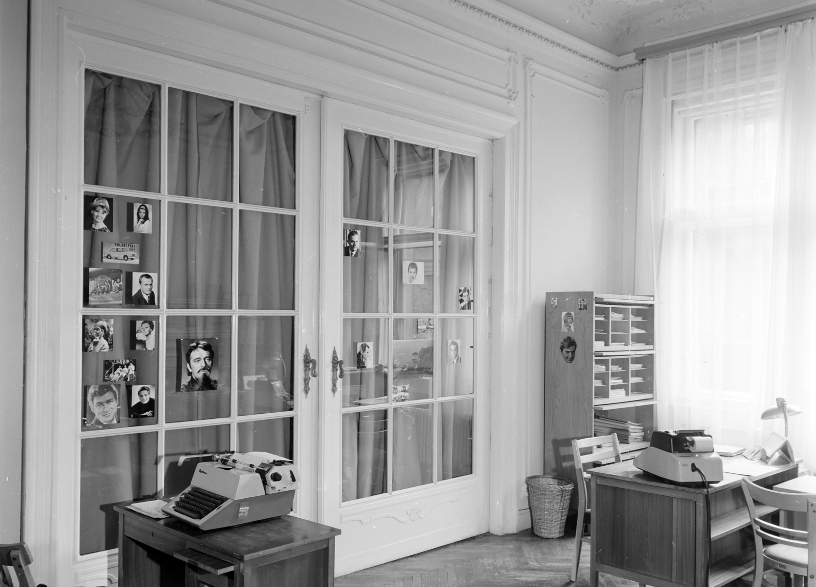 1972, FŐFOTÓ, office, typewriter, office furniture, calculator, actor, Fortepan #215486