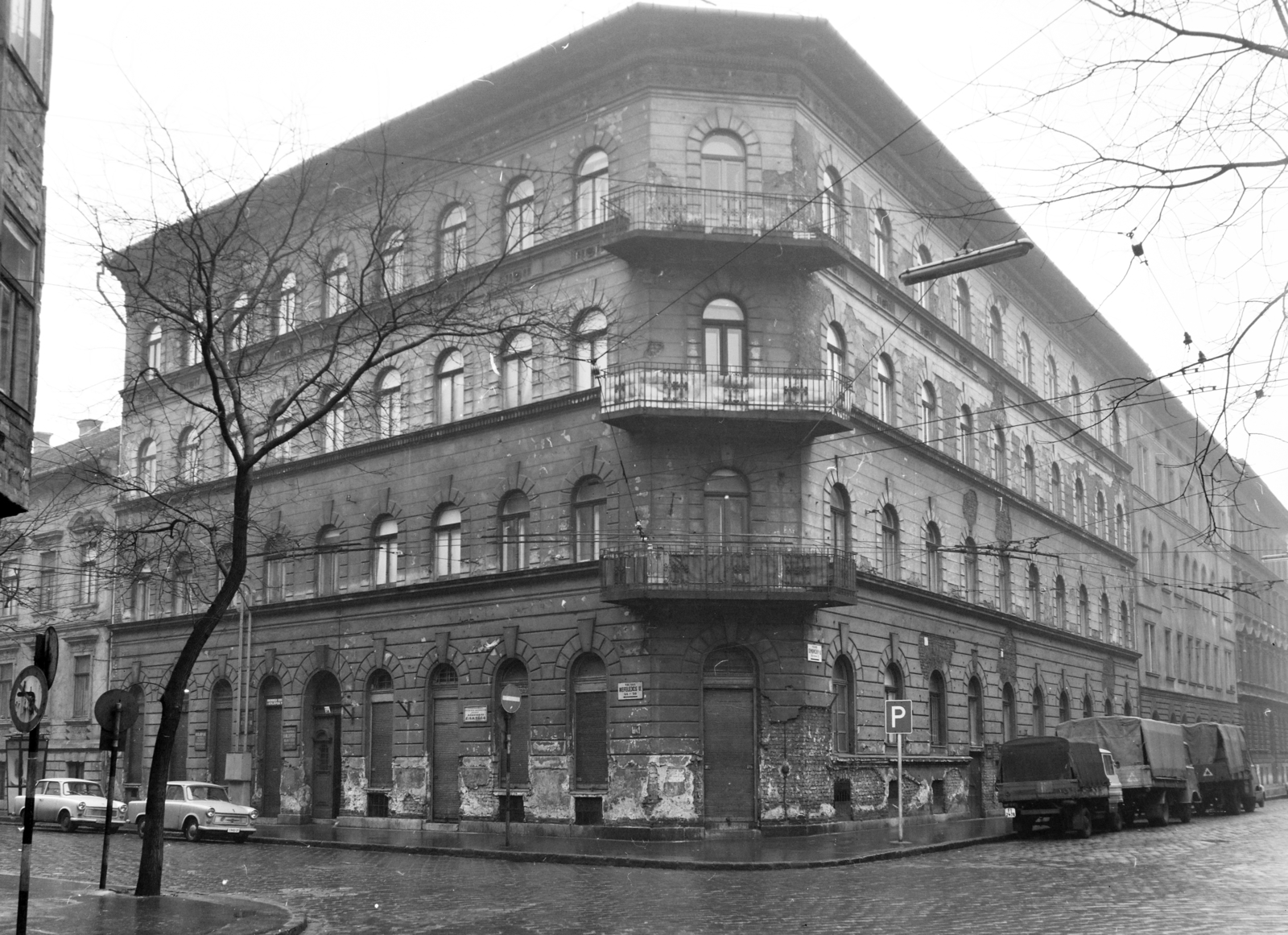 Hungary, Budapest VII., Nefelejcs utca 50., jobbra a Dembinszky utca., 1973, FŐFOTÓ, Budapest, Fortepan #215904