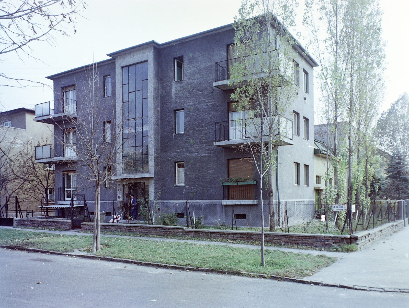 Hungary, Budapest XI., Ibrahim utca 10., jobbra a Daróczi út., 1973, FŐFOTÓ, Budapest, Fortepan #216084