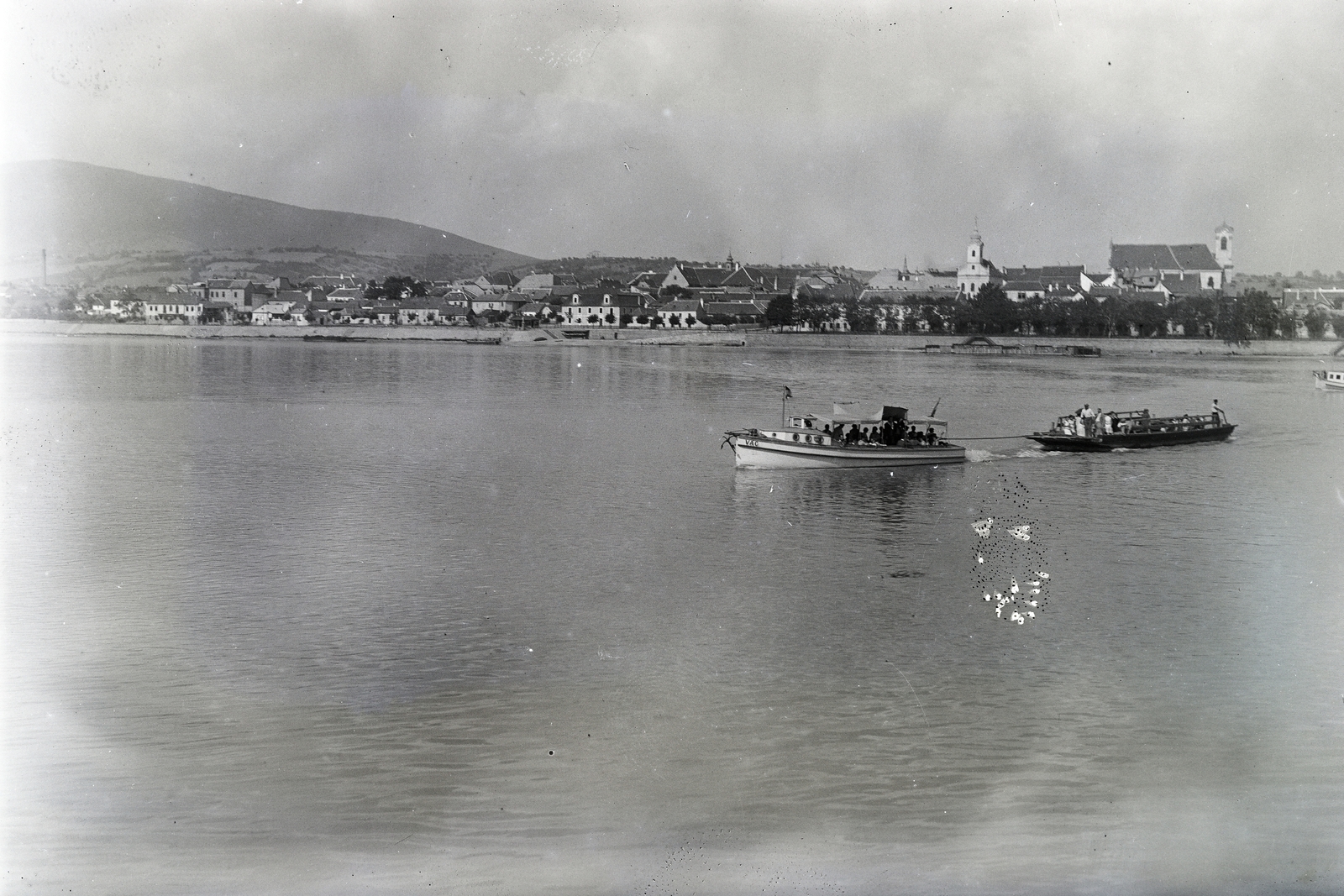 Magyarország, Vác, a város látképe a szigeti rév irányából., 1929, Major Lajos, folyópart, hajó, Fortepan #216361