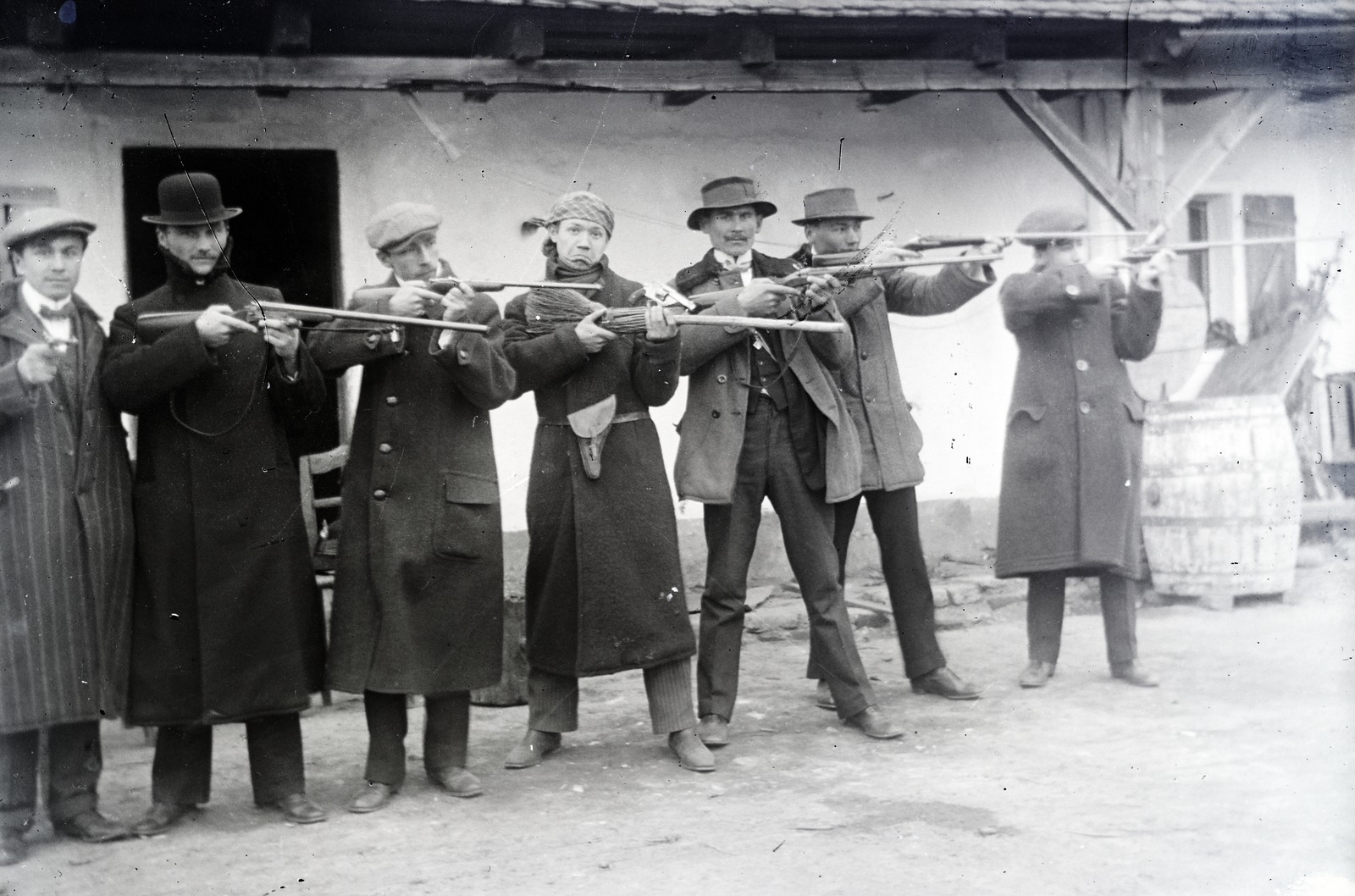 1920, Major Lajos, Best of, height chart, gun, pistol holster, target shooting, Fortepan #216375