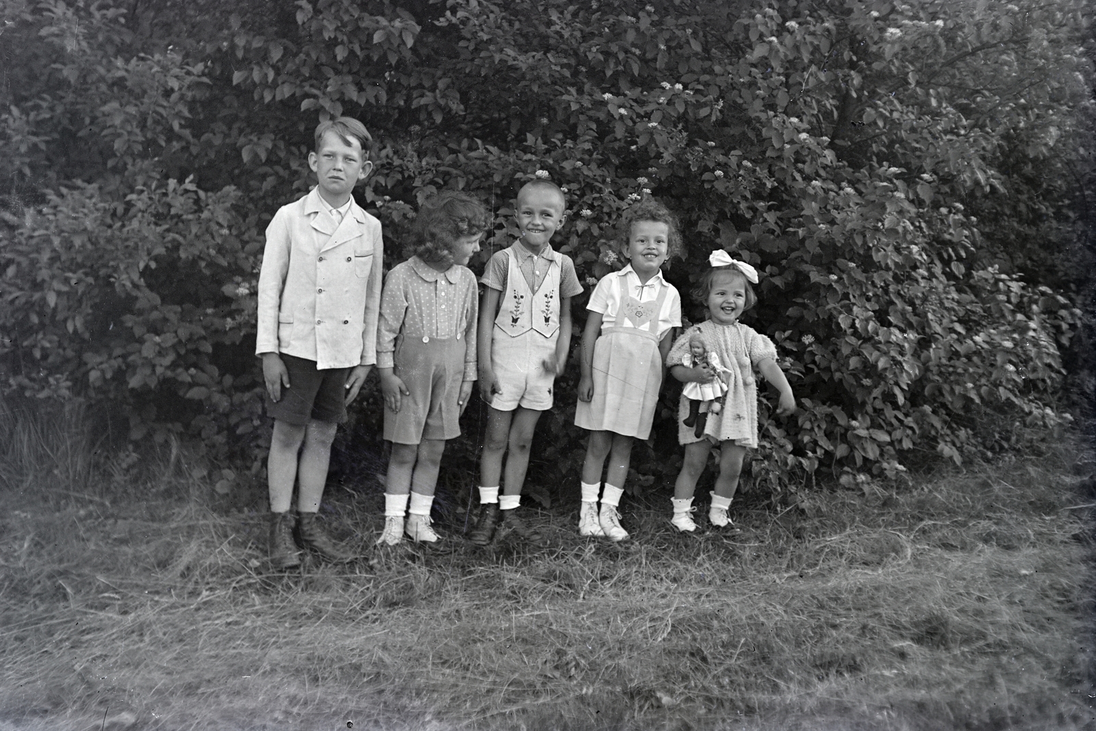 1941, Major Lajos, kids, standing at attention, Fortepan #216422