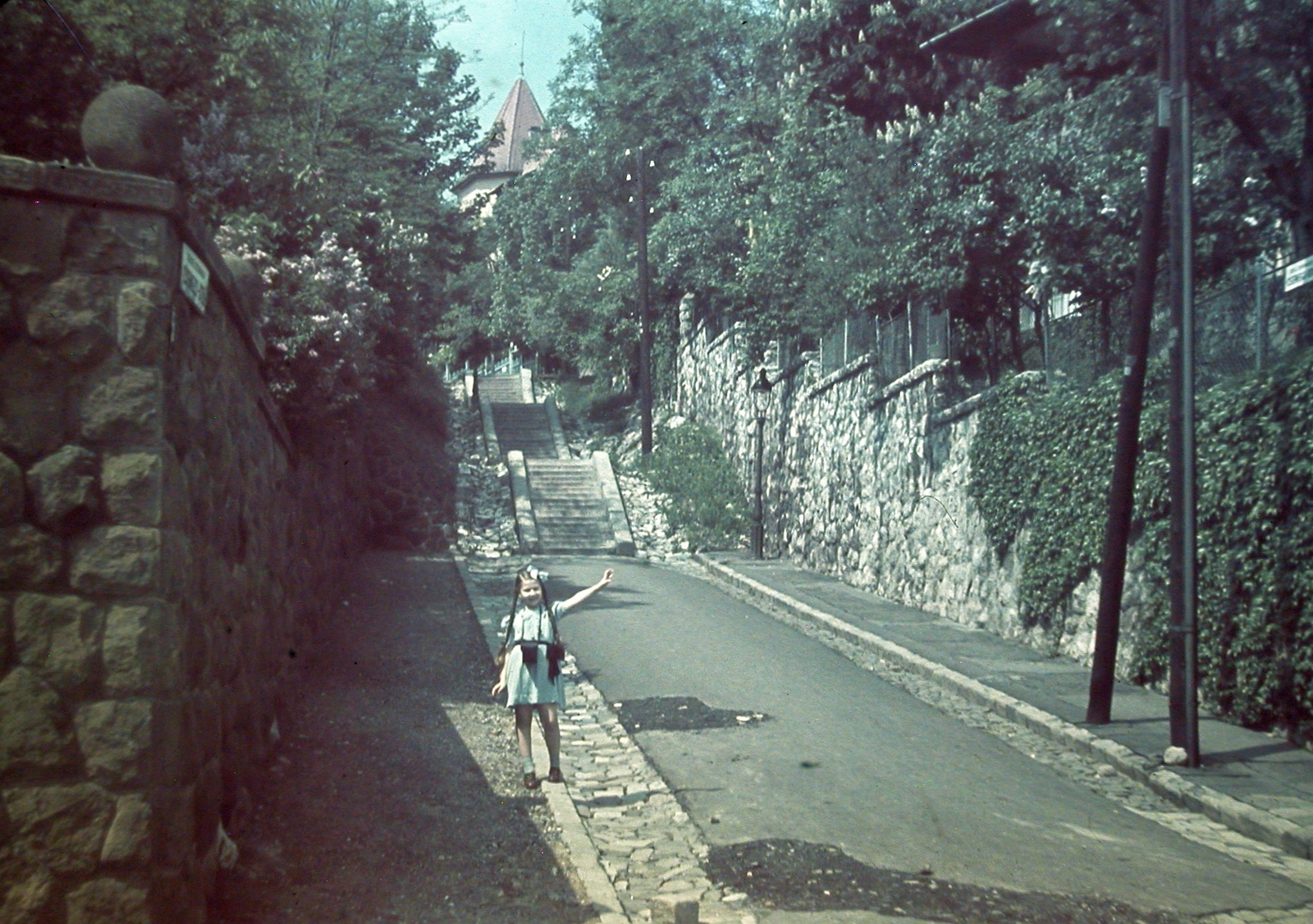 Hungary, Budapest XII., Csemegi utca a Ráth György utca felől nézve., 1938, Fortepan, colorful, girl, stairs, Budapest, Fortepan #21656