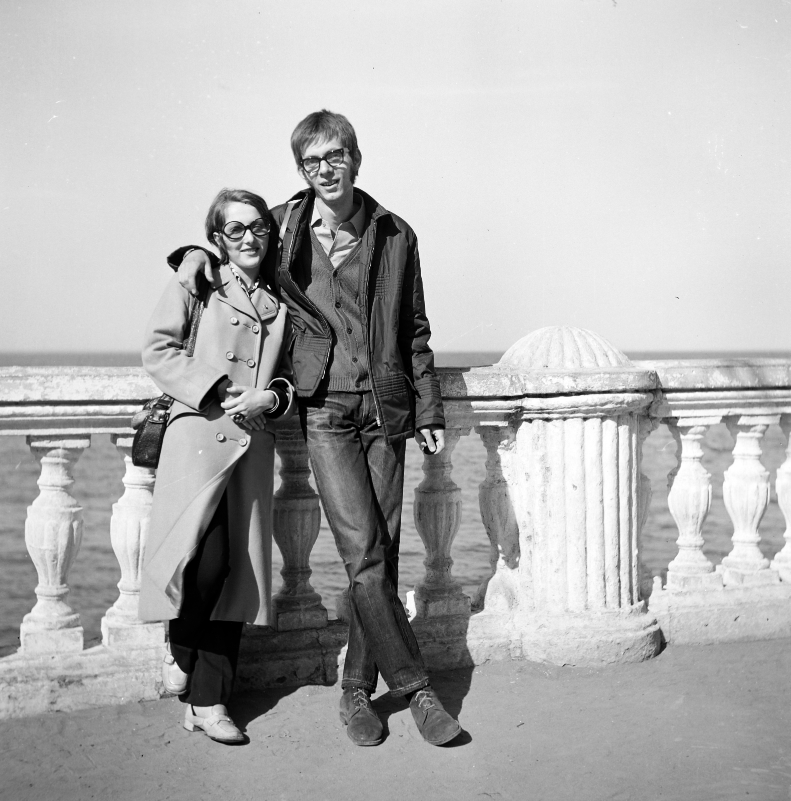 1970, Gothár Péter, youth, leg over leg, man and woman, Fortepan #216783