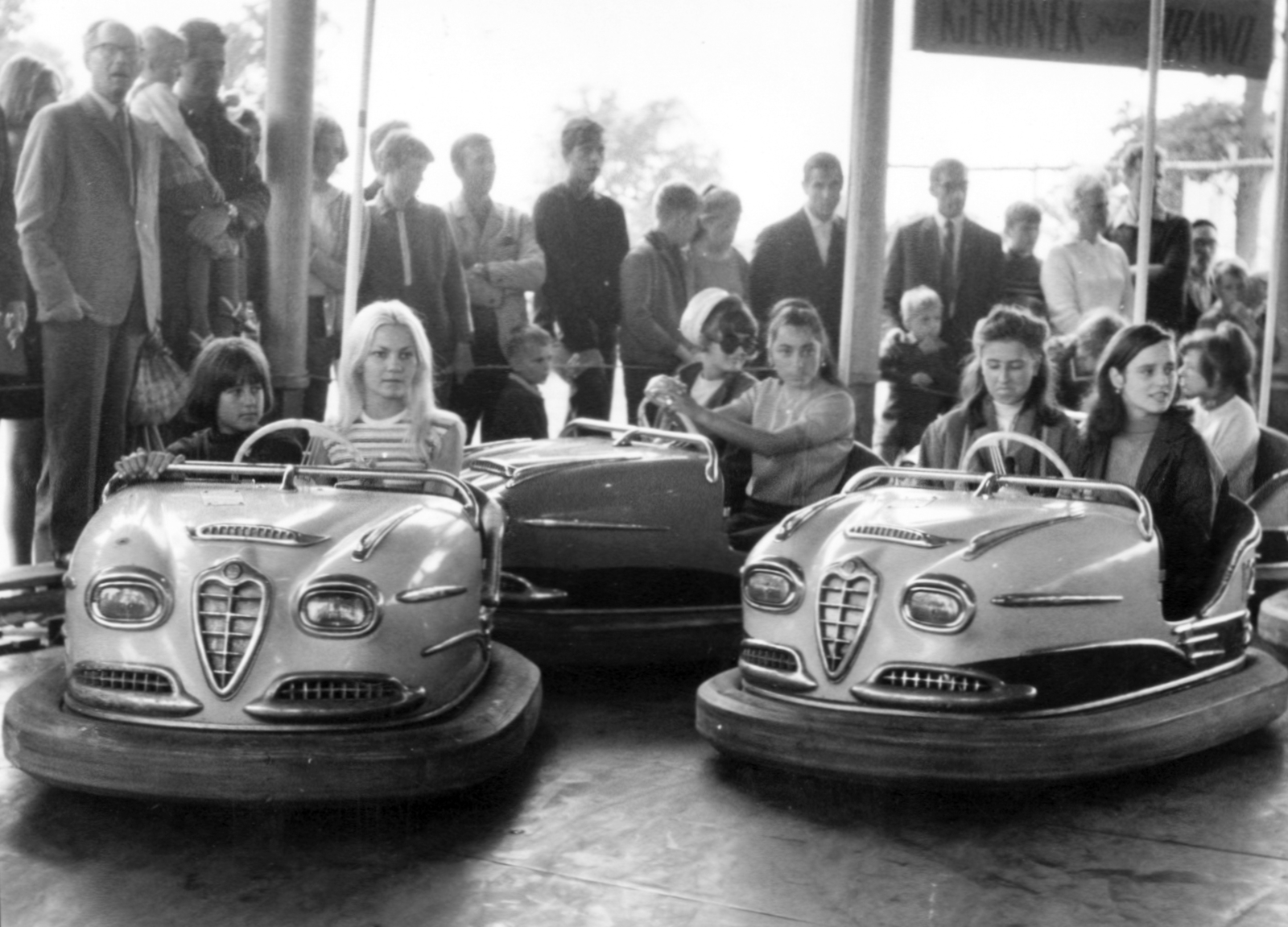 1971, Debreceni Állatkert és Vidámpark, dodzsem, Fortepan #217010