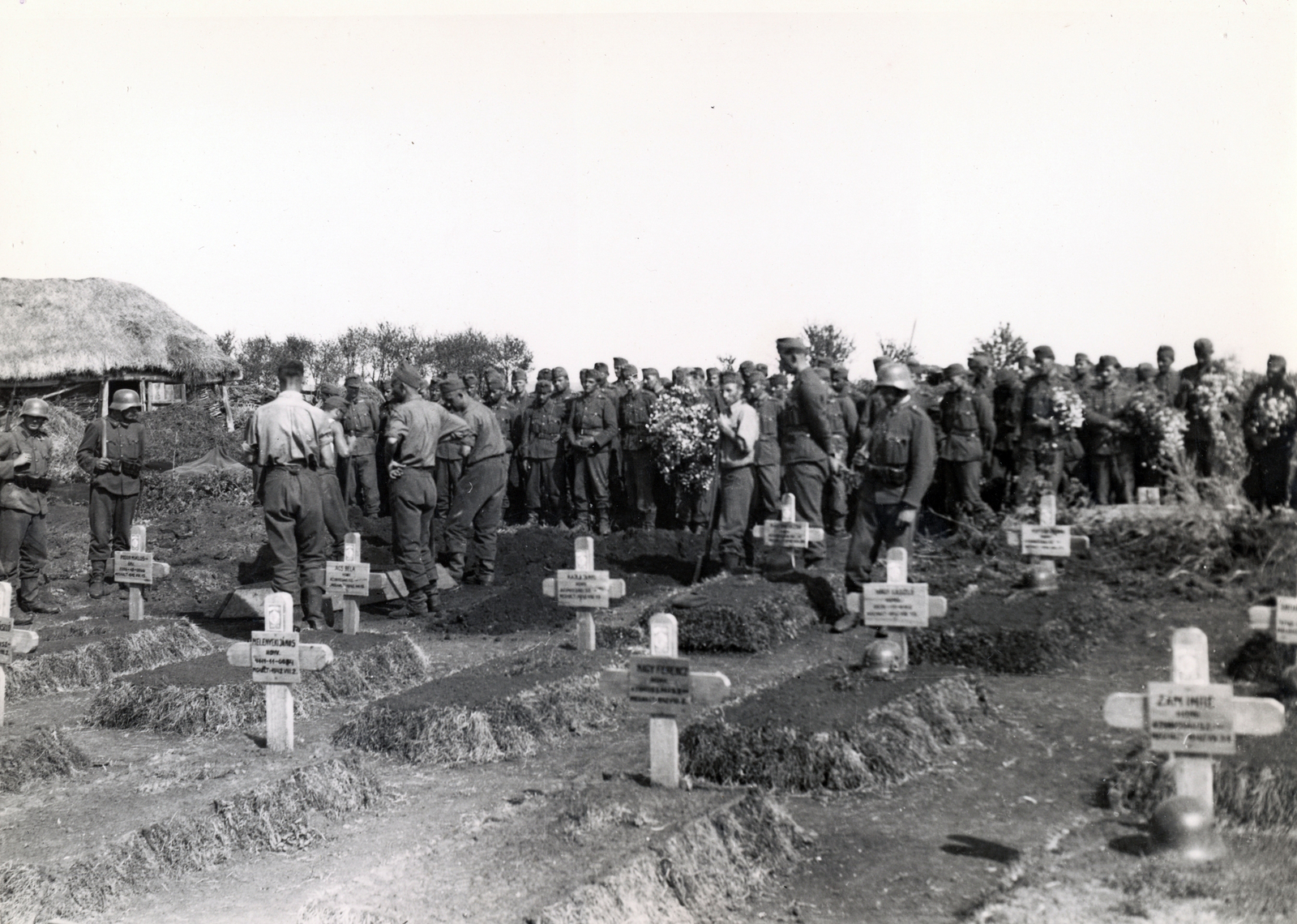 Oroszország, magyar katonai temető Novaja Gran, vagy Szvoboda (akkor Hresztiki) település (Voronyezsi régió) közelében., 1942, Fortepan/Album058, keleti front, Fortepan #217083