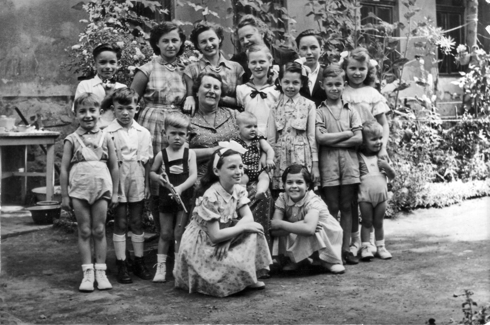 1954, Kis Péter, osztálykép, csoportkép, csoportosulás, játékpisztoly, masni, Fortepan #217322