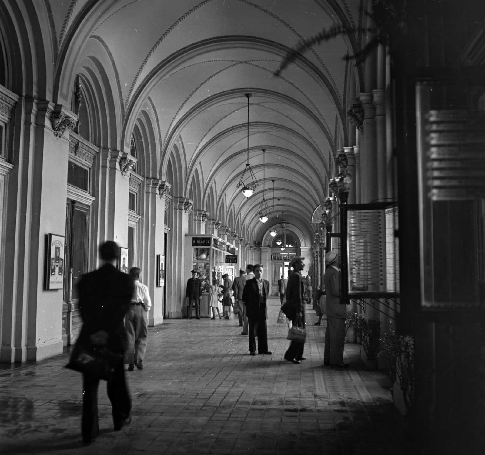 Hungary, Budapest VIII., Keleti pályaudvar, indulási oldal., 1954, Kotnyek Antal, railway, Budapest, Fortepan #21773