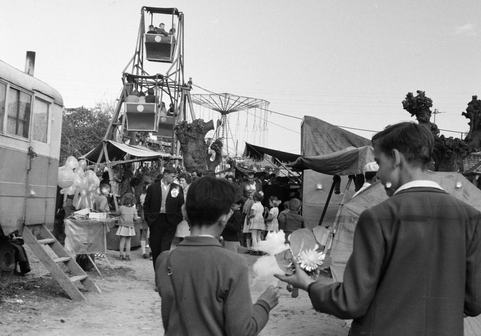 1971, Almássy László, léggömb, sokadalom, Fortepan #217928