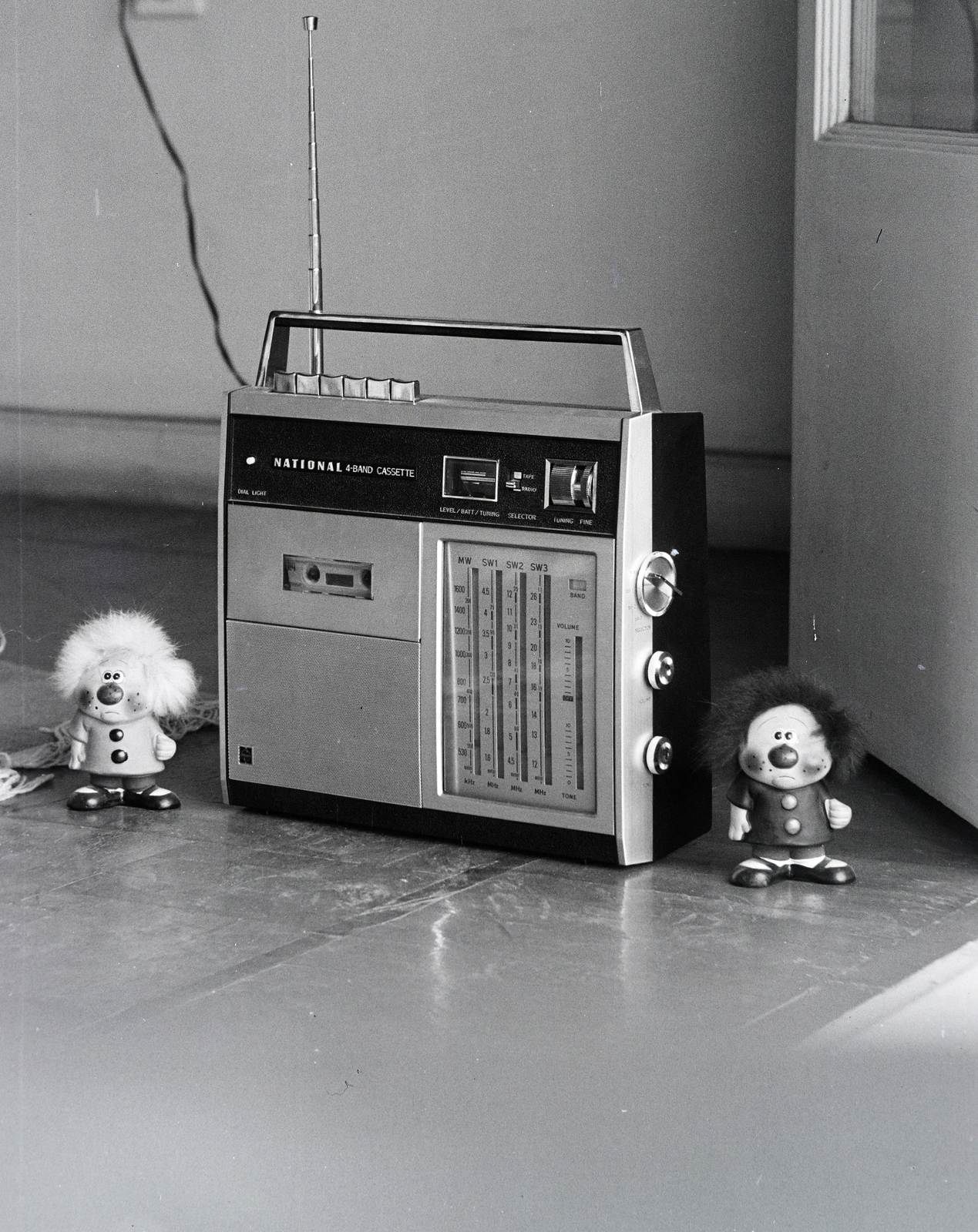 1975, Almássy László, puppet, still life, portable radio, Fortepan #217930