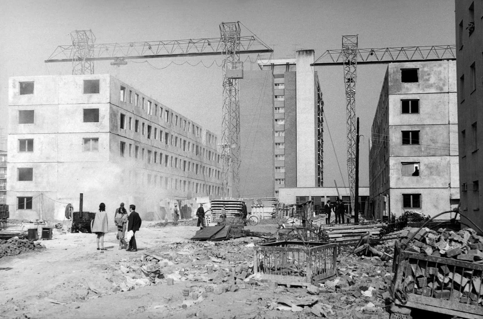 Románia,Erdély, Szatmárnémeti, Mikro 14 lakótelep, blokkházak építése az Aleea Mureșului és az Aleea Tisa között., 1970, Kovács Annamária, Fortepan #217996