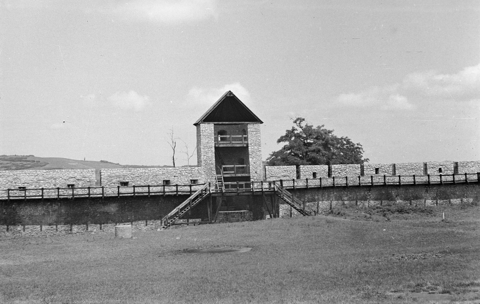 Magyarország, Siklós, Bástya-torony a külső várfalnál., 1978, Kovács Annamária, Fortepan #218020