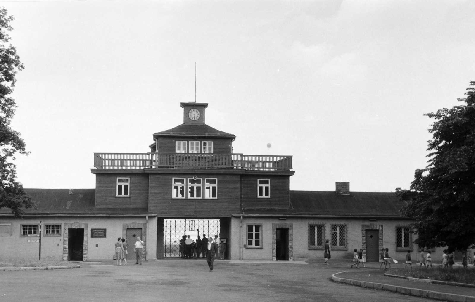 Germany, Buchenwald, a koncentrációs tábor bejárata., 1963, BL, GDR, Fortepan #218126