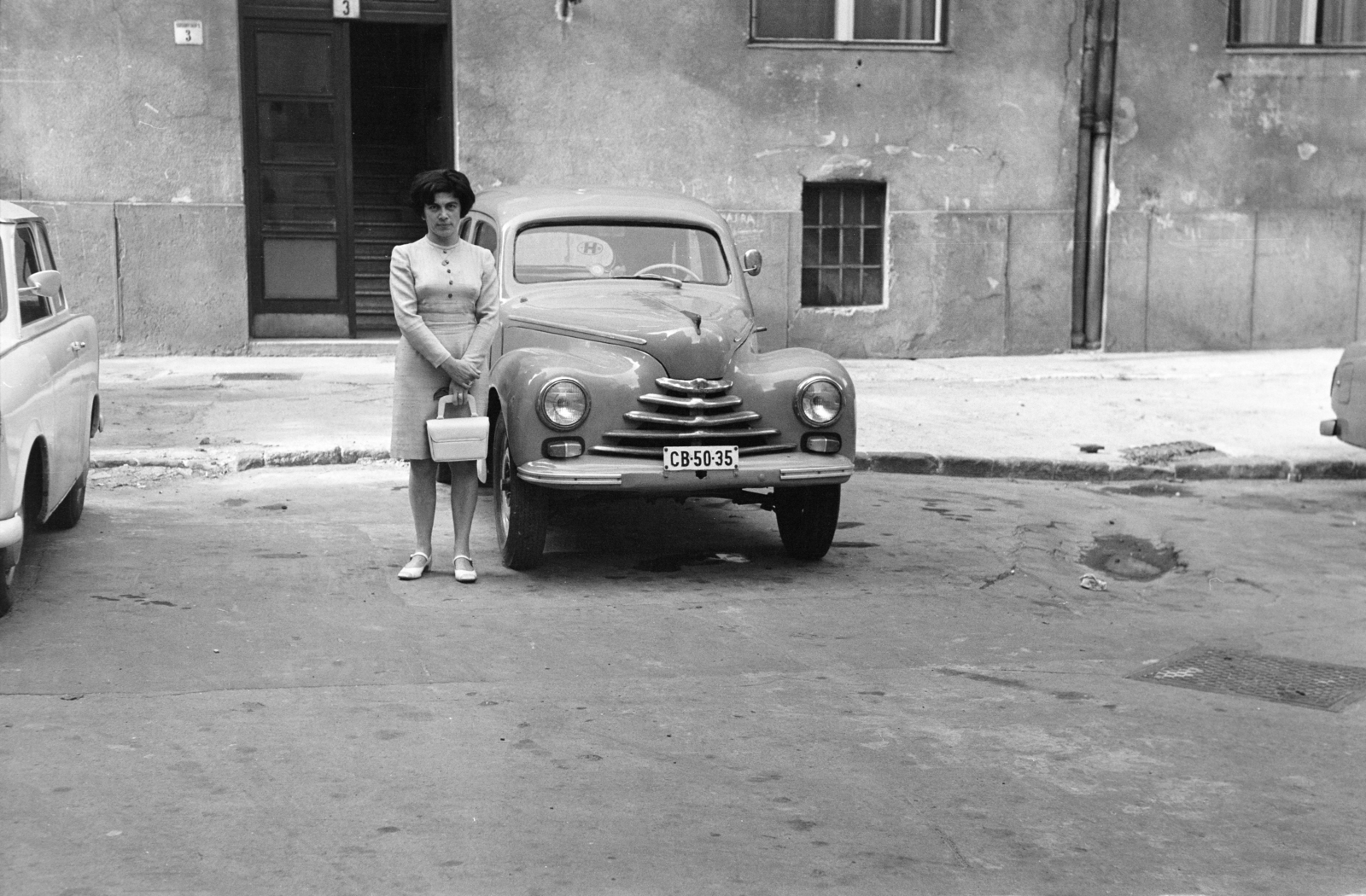 Hungary, Budapest II., Varsányi udvar 3., jobbra a 2. számú ház., 1966, BL, Skoda-brand, number plate, Budapest, Fortepan #218293