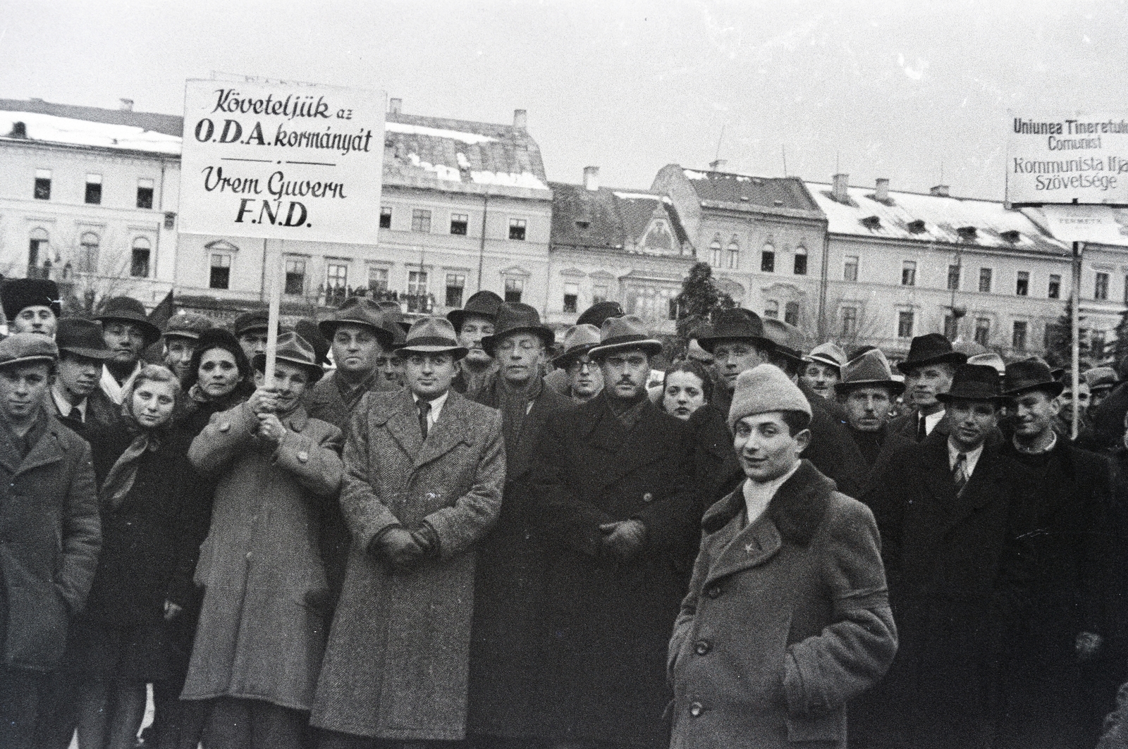 1945, Dőri András, mass, banner, strike, Fortepan #218554