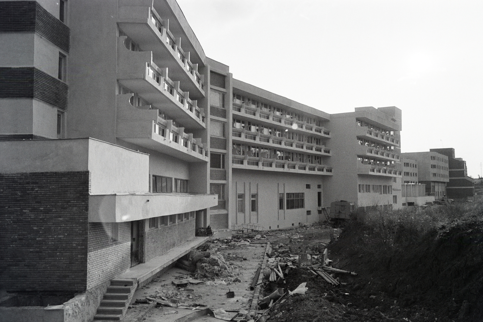 Románia,Erdély, Buziásfürdő, Strada Avram Iancu, Hotel Parc Buzias., 1982, Dőri András, Fortepan #218564