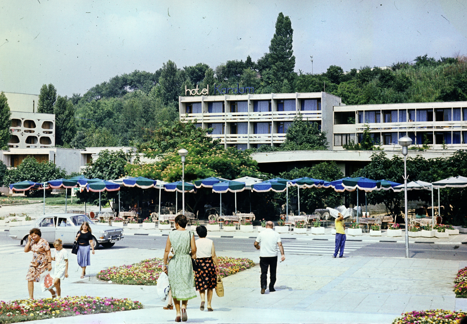 Bulgária, Albena, Hotel Kardam., 1979, Dőri András, színes, Fortepan #218739