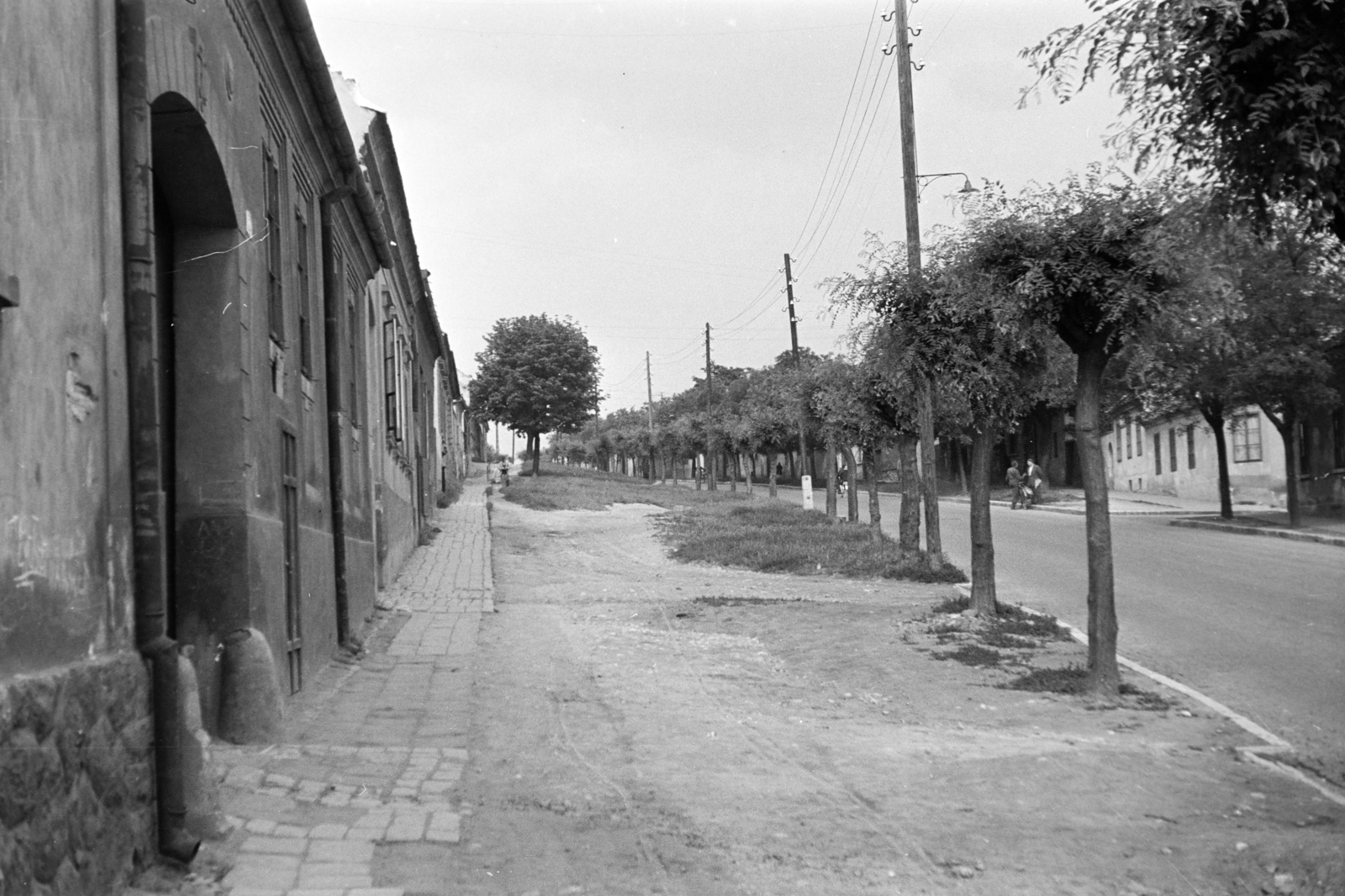 Hungary, Pécs, Ady Endre utca, előtérben balra az 57-es számú ház., 1963, Hunyady József, Fortepan #218865