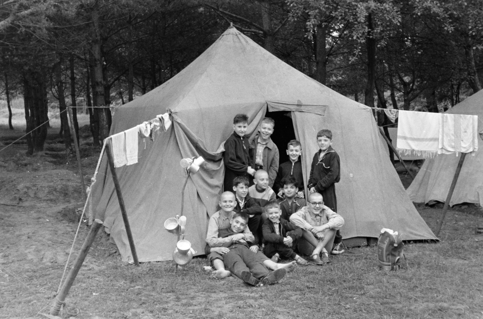 1963, Krantz Károly, melegítő, sátor, kopasz, fiúk, Fortepan #219169