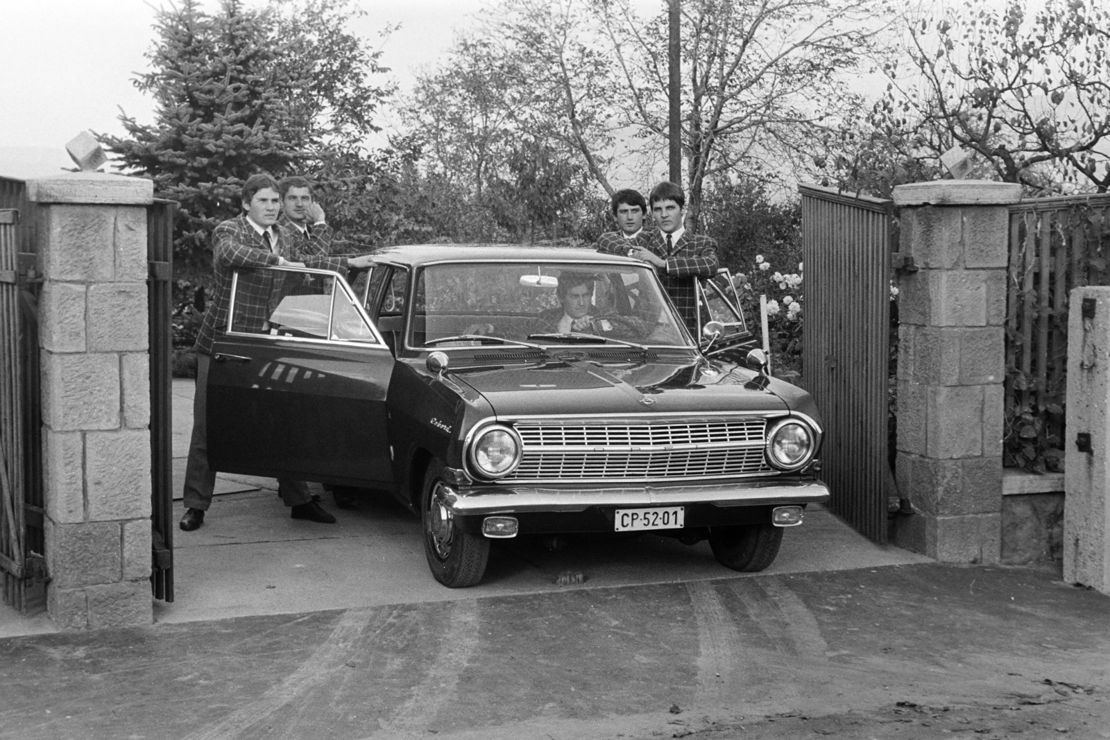 1966, László Áron, Opel-brand, number plate, Fortepan #219545