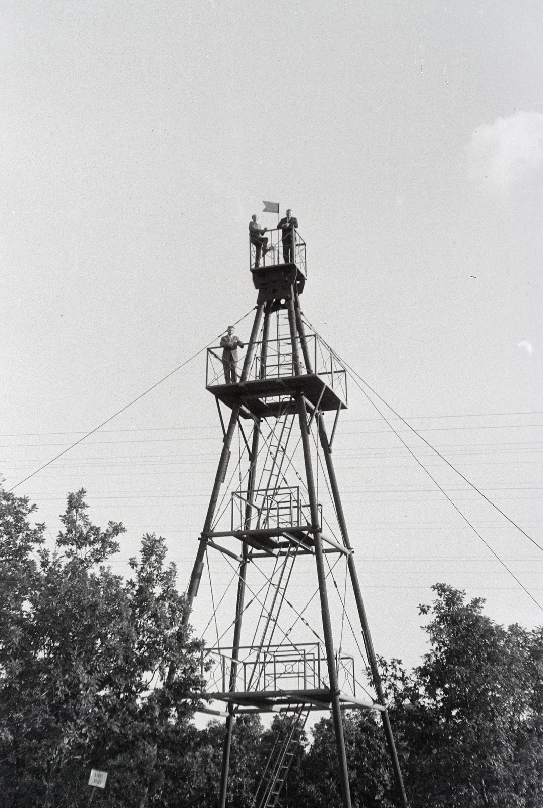 Magyarország, Felsőtárkány, Kövesdi kilátó., 1961, Mihály Tamás, Fortepan #219902
