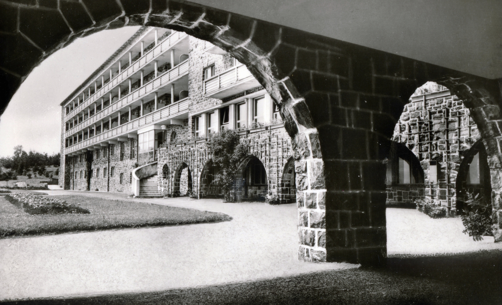 Magyarország, Galyatető, Mátraszentimre, Nagyszálló., 1943, Tolvajné Zalka Éva, Fortepan #220231