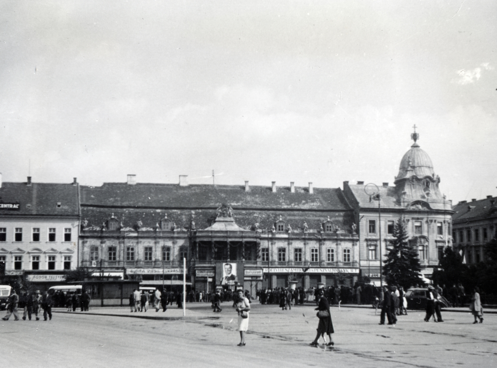 Románia,Erdély, Kolozsvár, Fő tér, Bánffy palota., 1940, Kádár Attila, Szandtner Egon, Fortepan #220477