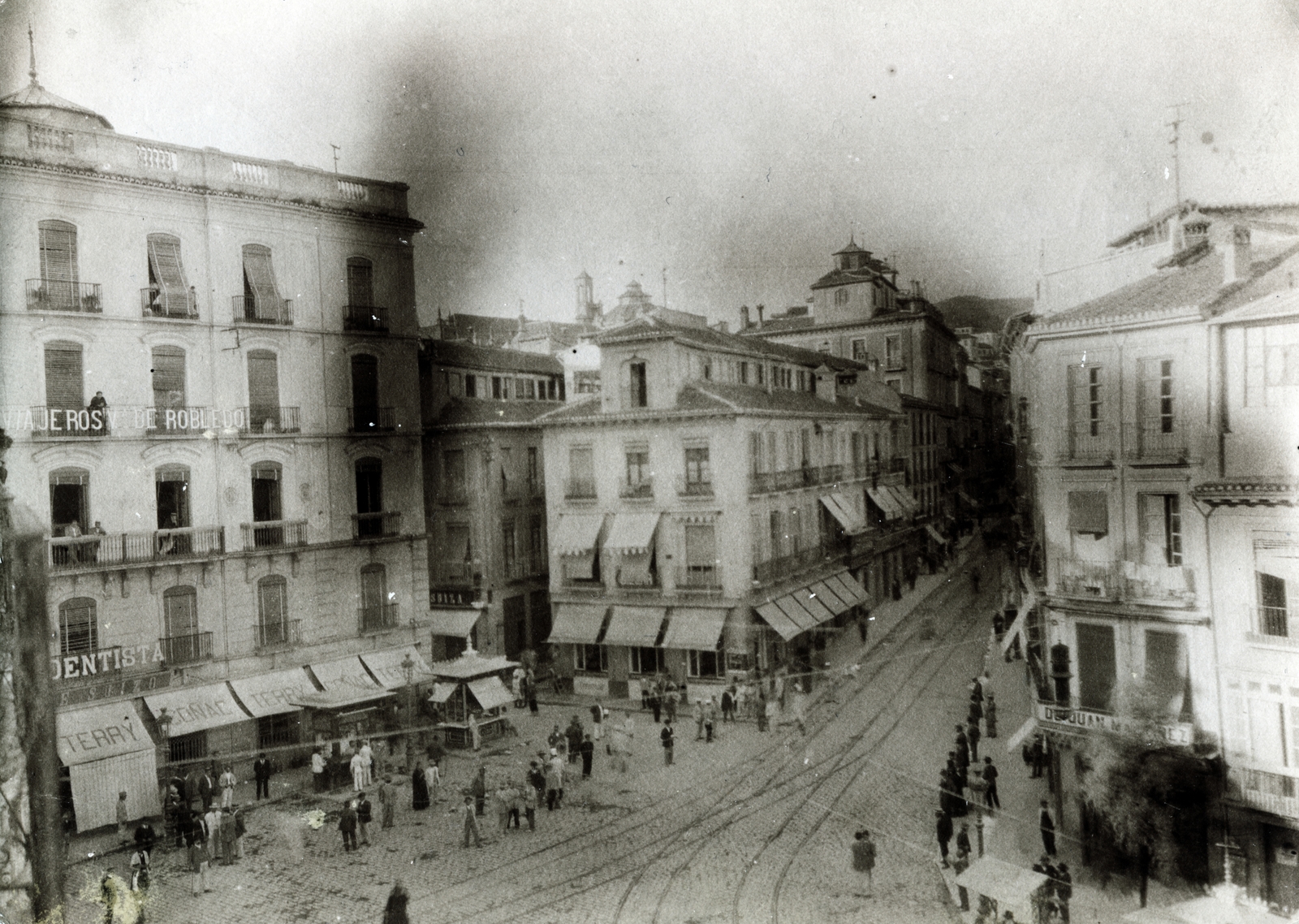 Spain, kilátás a Puerta Real felől, a Hotel Victoria-ból a Calle Reyes Católicos felé., 1915, Jakucs János, Fortepan #220824