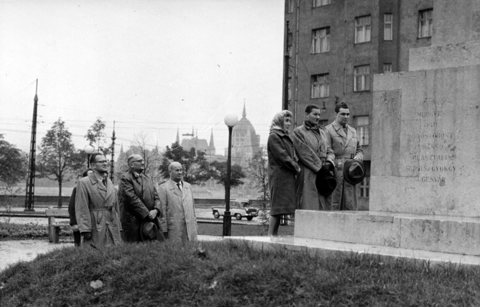 1960, Török András, compliment, hat in hand, Fortepan #221546