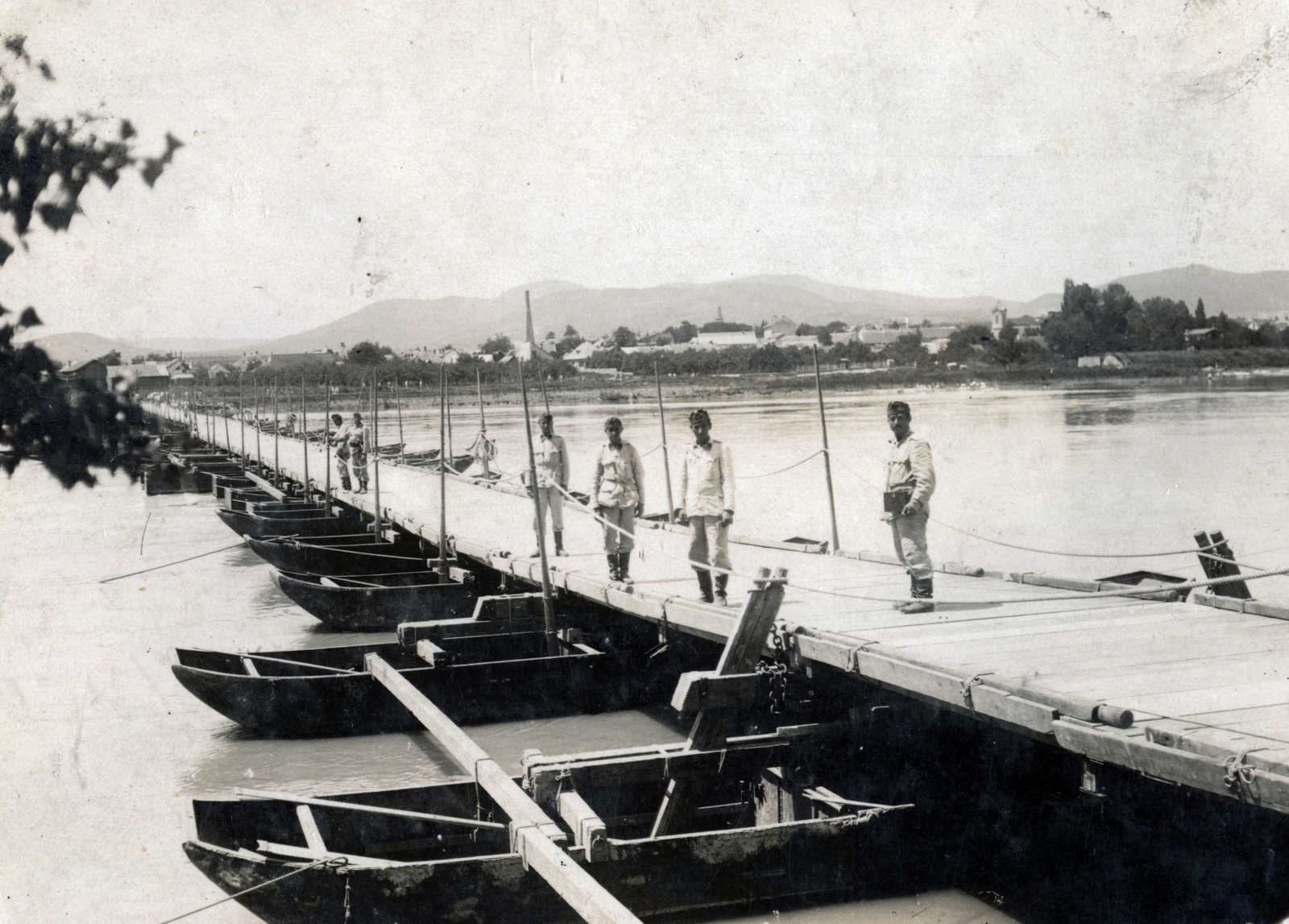 Hungary, Szentendre, átkelési gyakorlat., 1933, Rácz Vekerdi Gyuláné, gangplank, Fortepan #221624