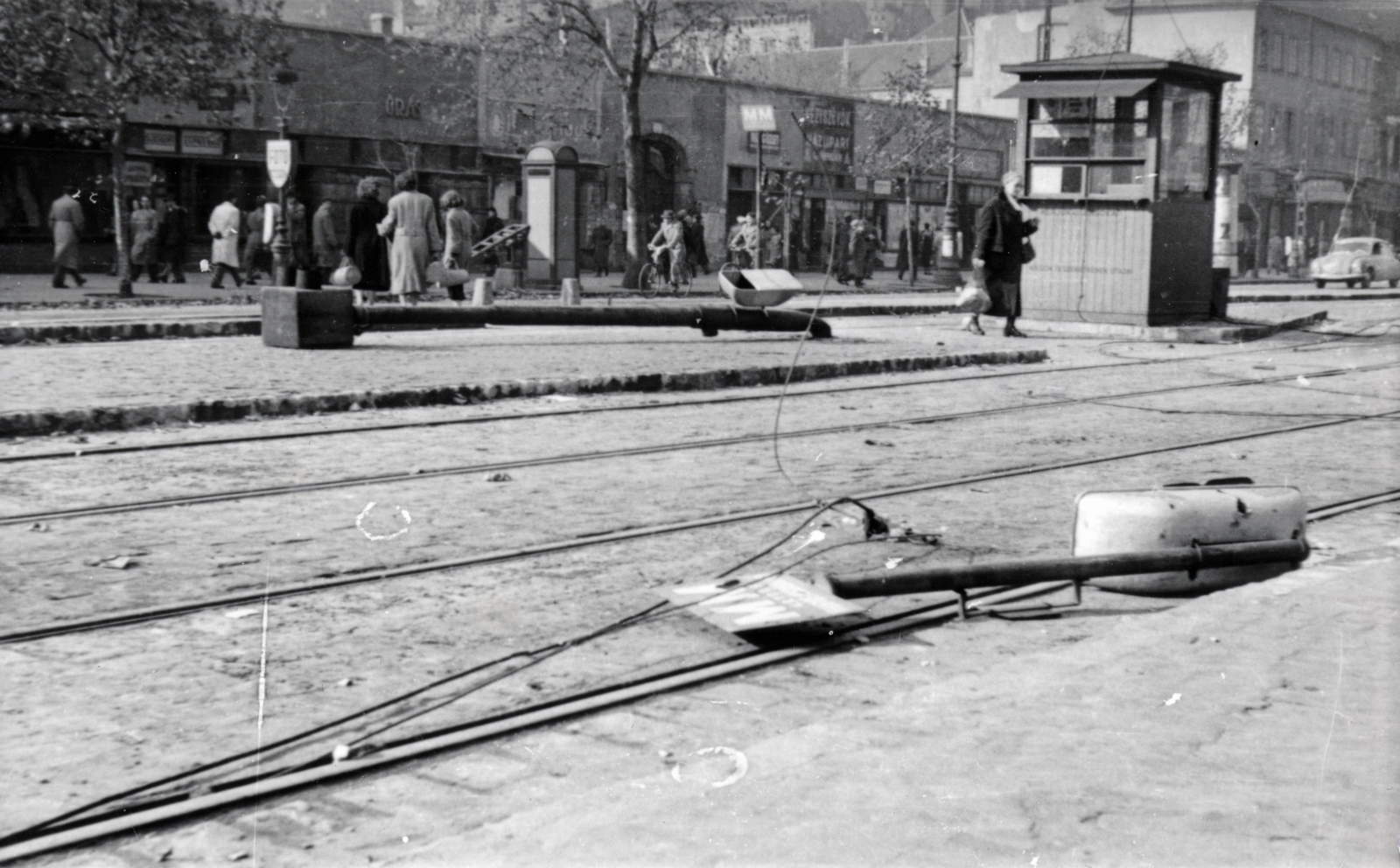 Hungary, Budapest V., Károly (Tanács) körút a Madách térnél., 1956, Matthaeidesz Konrád, Budapest, revolution, Fortepan #221702