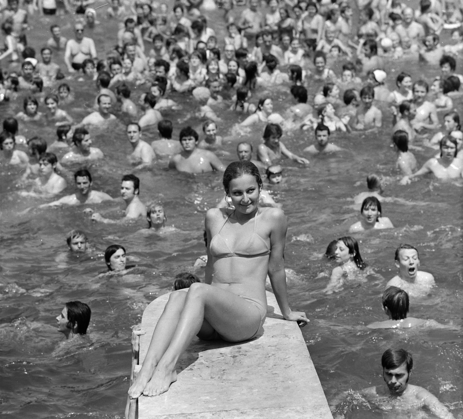 Hungary, Margit Islands, Budapest, Palatinus Strandfürdő., 1973, MHSZ, beach, bathing suit, Fortepan #22171