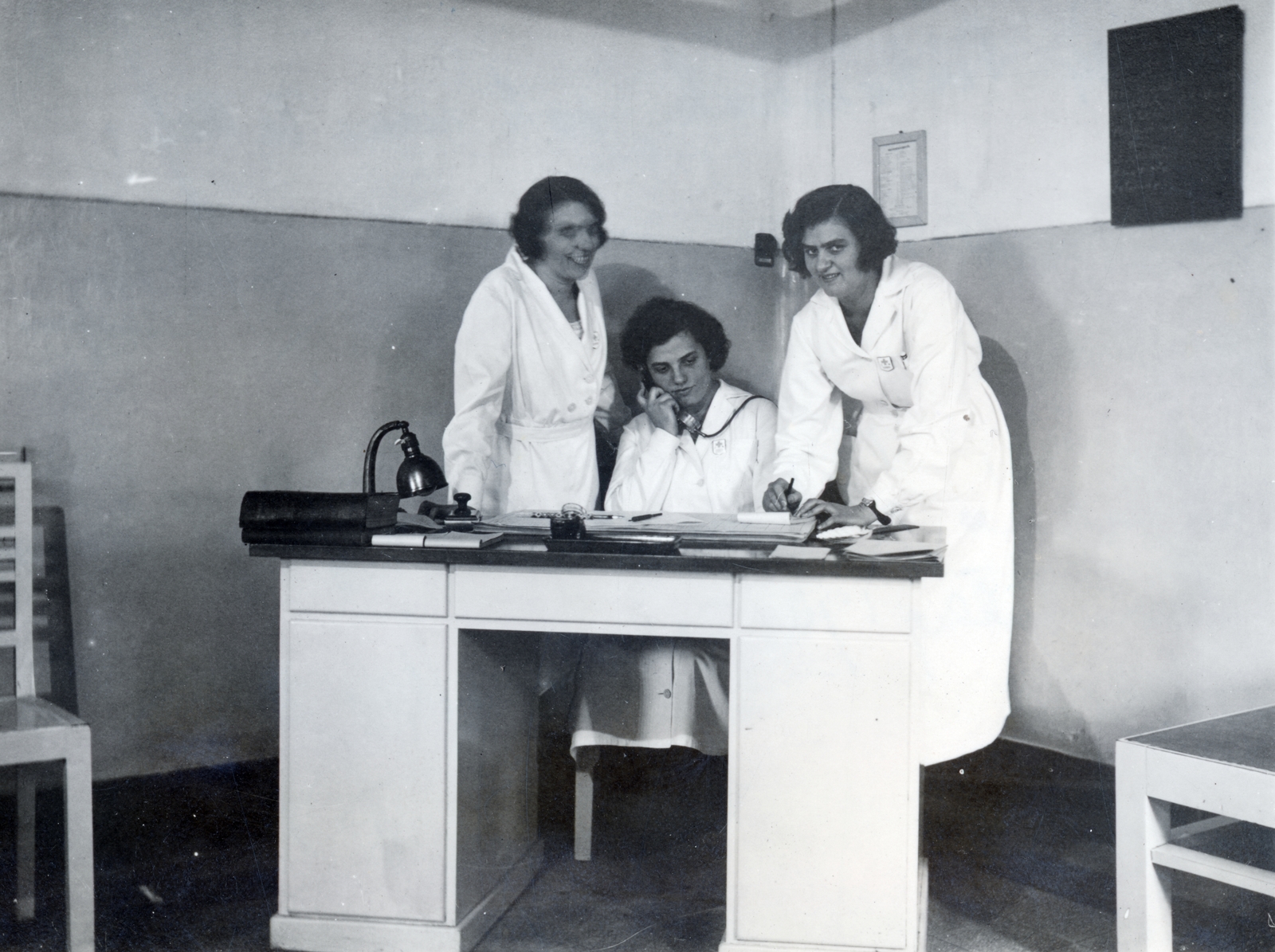 1939, Simon Henrik, asszisztens, telefon, rendelő, Fortepan #221723