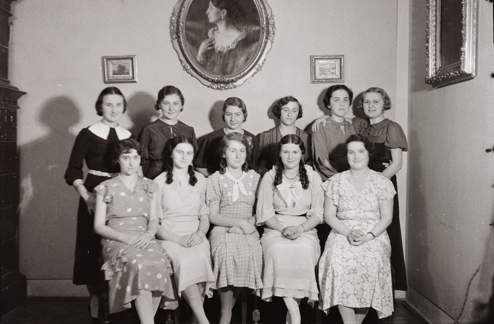 1939, Fortepan/Album002, tableau, women, painting, interior, girl, hairdo, Fortepan #22219