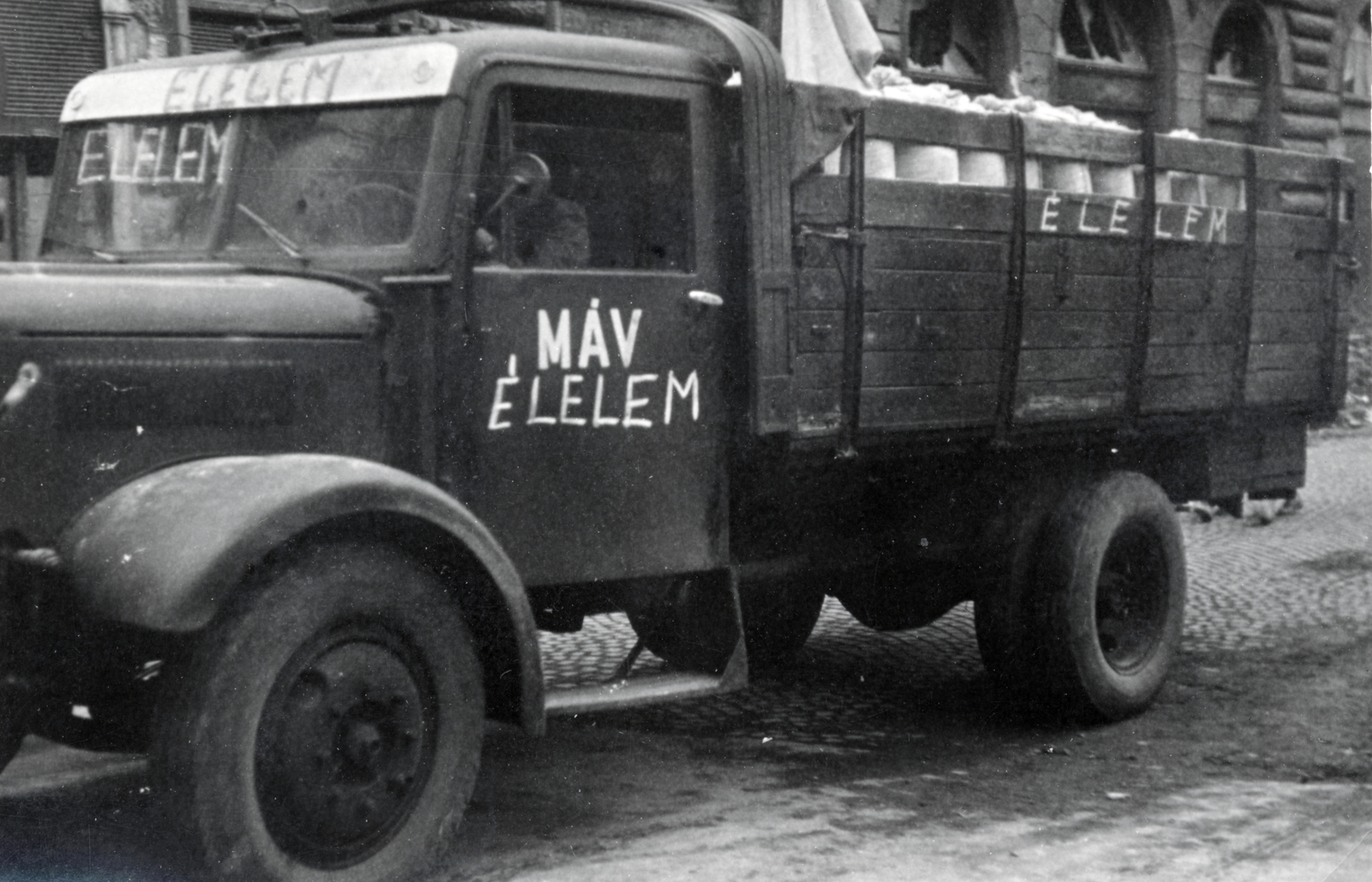 1956, Horváth János és családja, commercial vehicle, food, Fortepan #222443