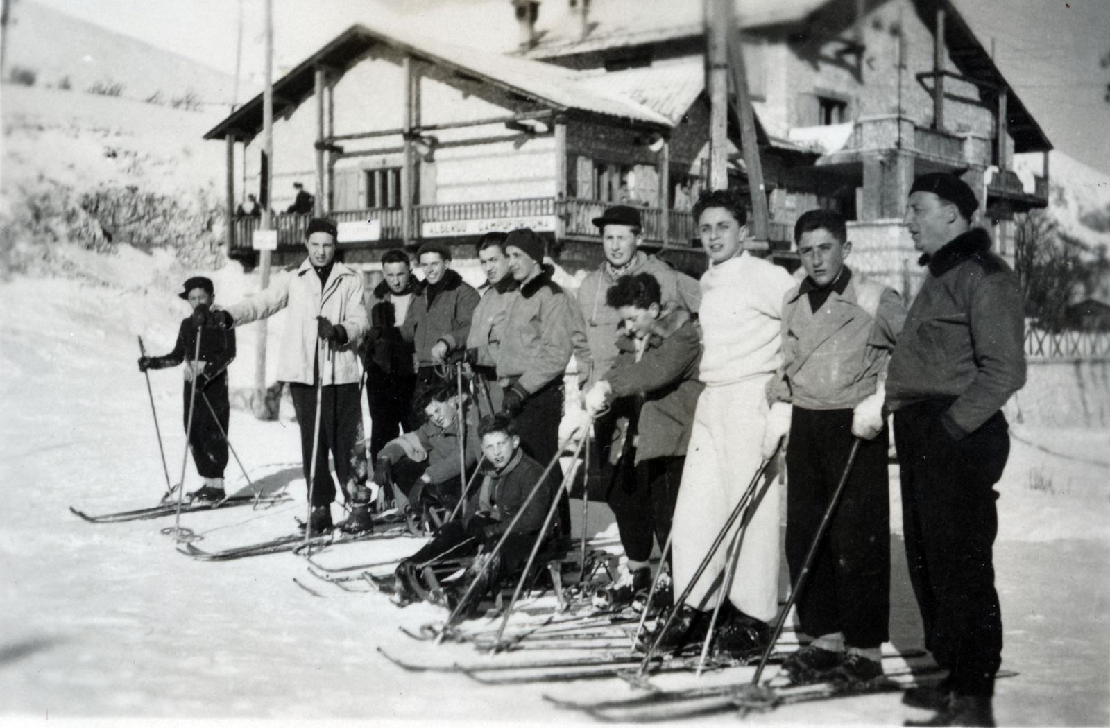 1940, Fejes Anikó, skiing, safe house, Fortepan #222734