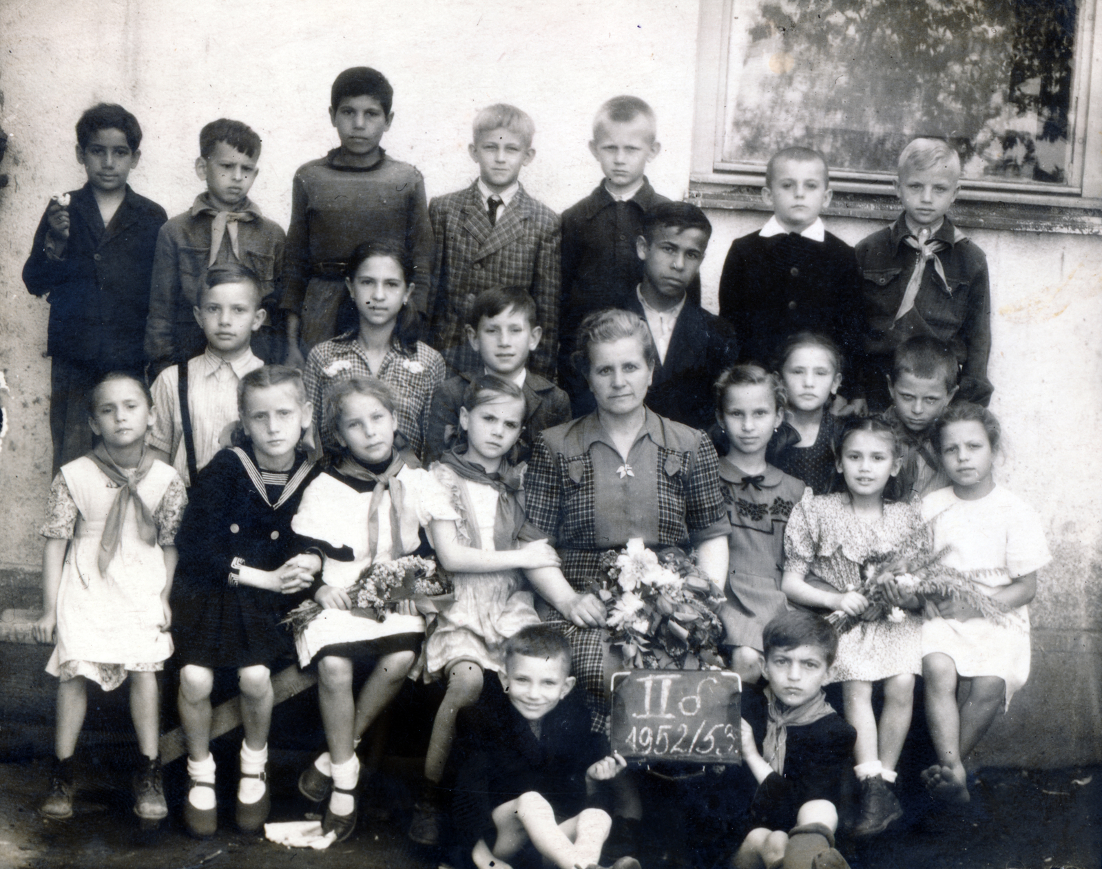 1952, Csirpák Emilné Gecse Anna, class photo, Fortepan #222874