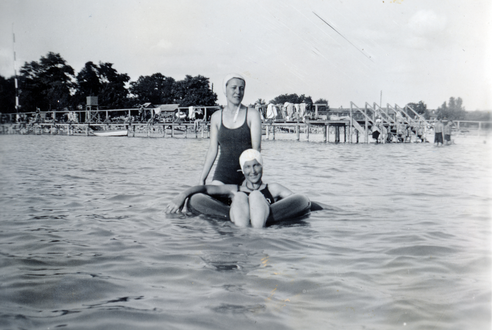 1933, Róna Annamária, bathing suit, bathing, bathing caps, swim belt, Fortepan #223283